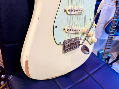 🔥2020🔥 Vintage V6 Thomas Blug Signature Guitar~ Distressed Relic~ Vintage White