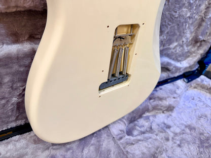 🌟2014🌟 Fender Standard Stratocaster~ Mexican Strat~ Arctic White~ Hard Case!