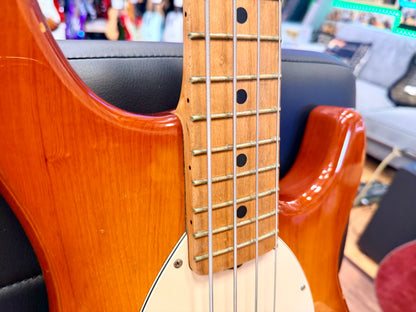 🇺🇸 Ernie Ball Music Man StingRay 4H 3EQ USA~ Honey Burst~ 2000 + Case 🇺🇸