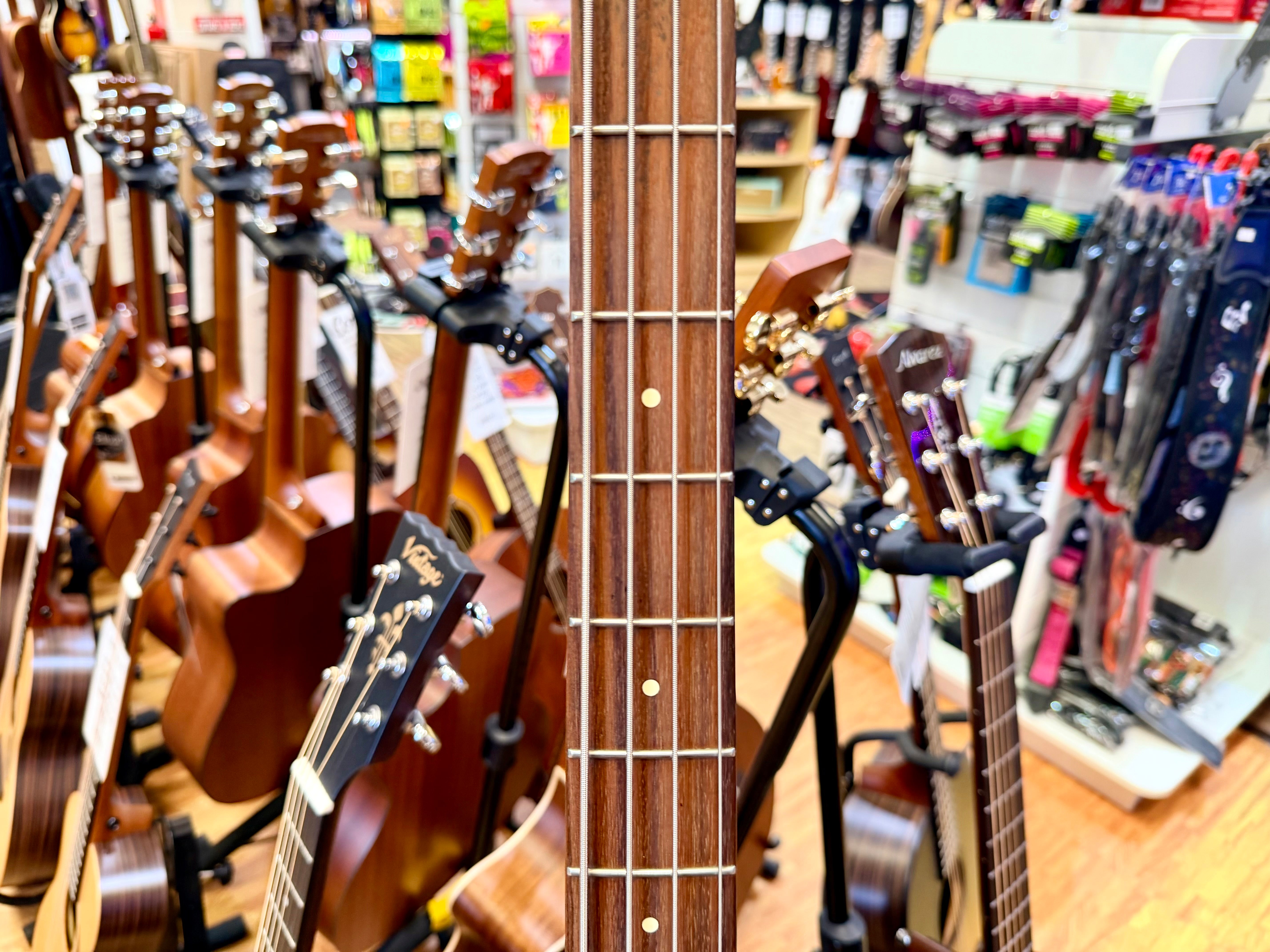 ✨2023✨ Yamaha BB234 4 String Electric Bass Guitar~ Vintage White~ Rosewood!