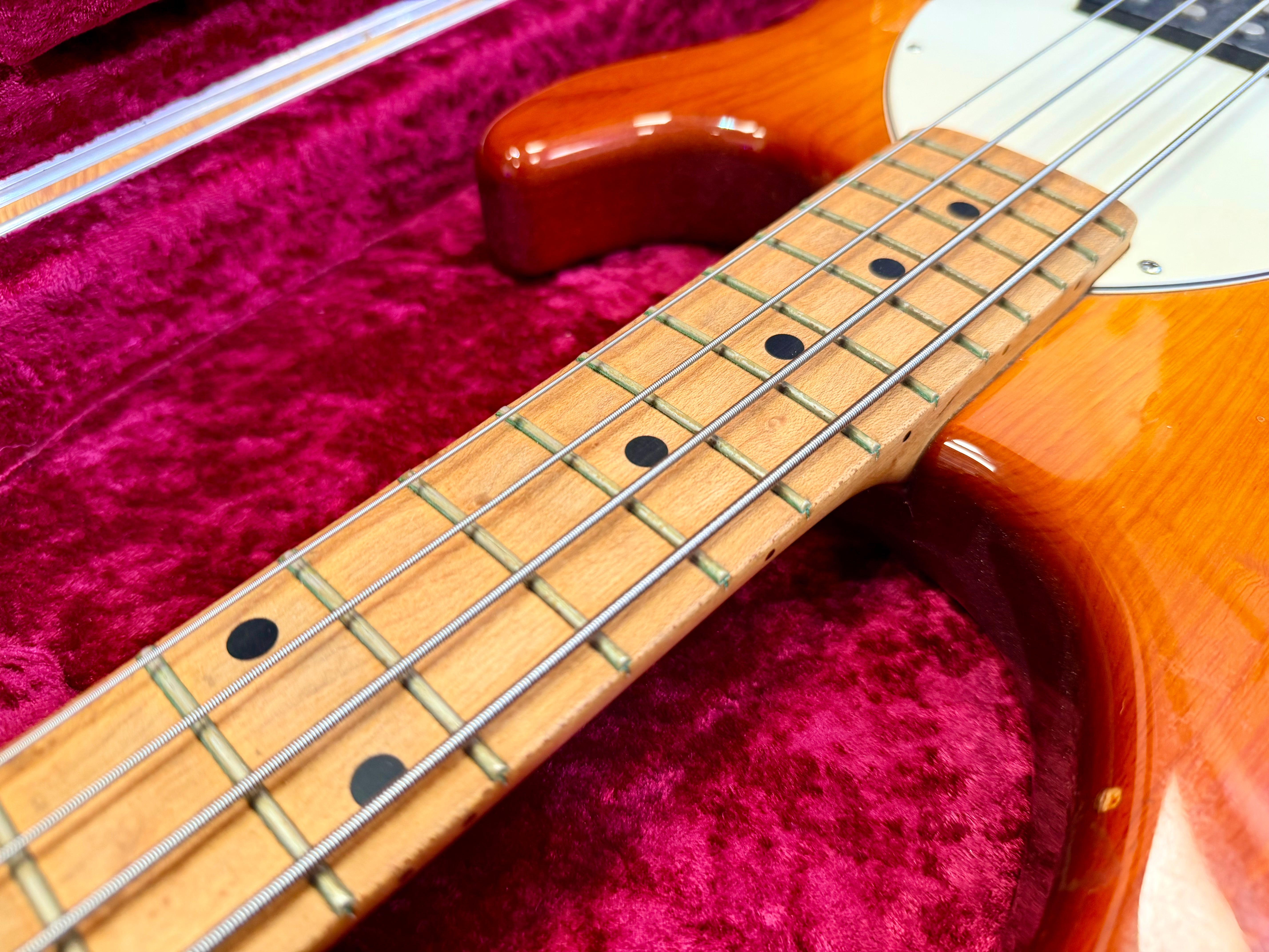 🇺🇸 Ernie Ball Music Man StingRay 4H 3EQ USA~ Honey Burst~ 2000 + Case 🇺🇸