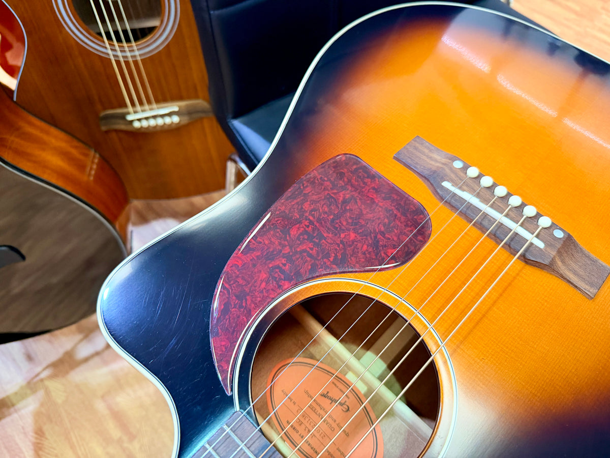 Epiphone Inspired by Gibson J-45 Cutaway Electro-Acoustic~ Hiscox Case~ Sunburst