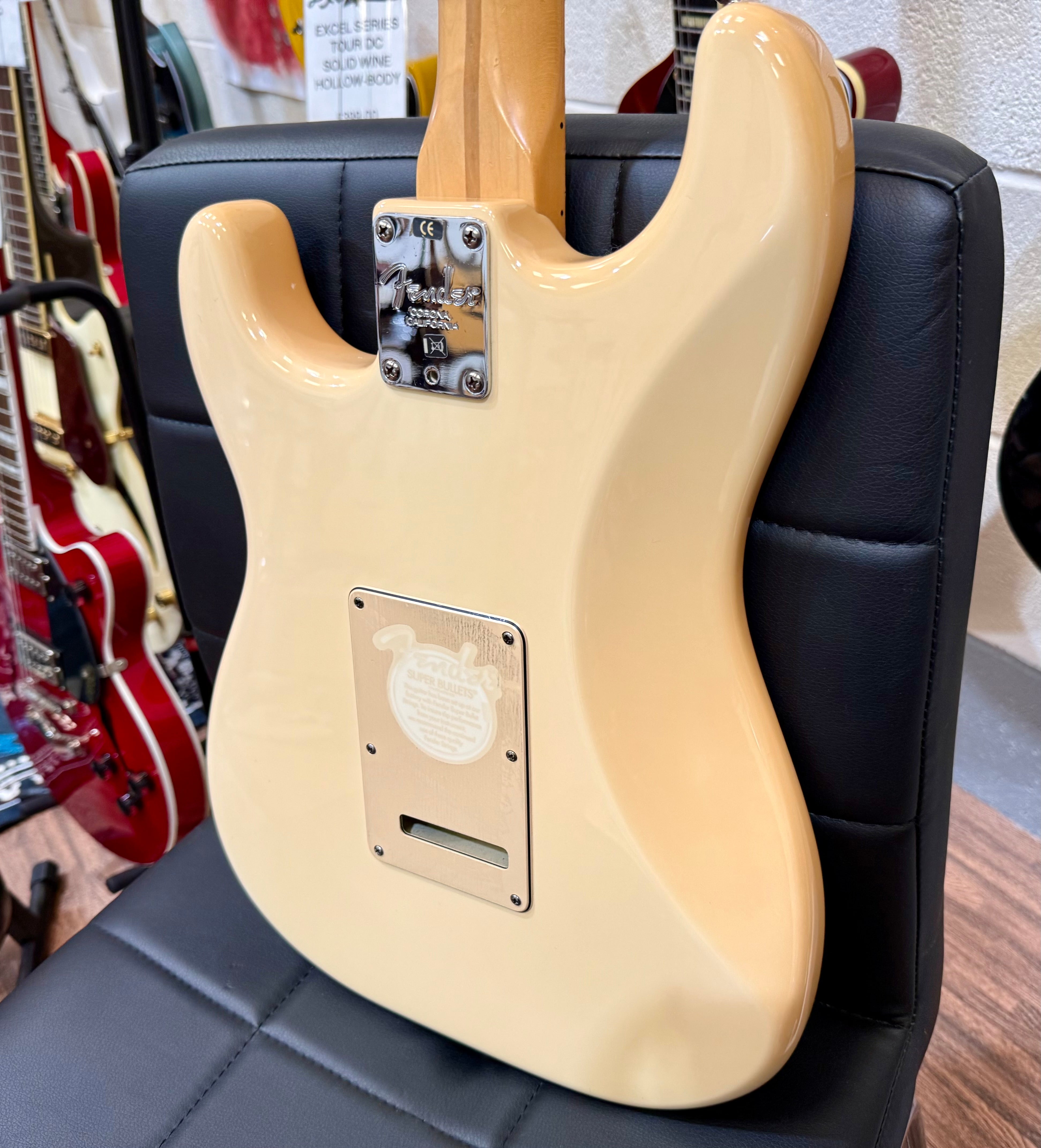 🌟2005 60th Anniversary🌟 Fender American Standard Stratocaster~ Vintage White!