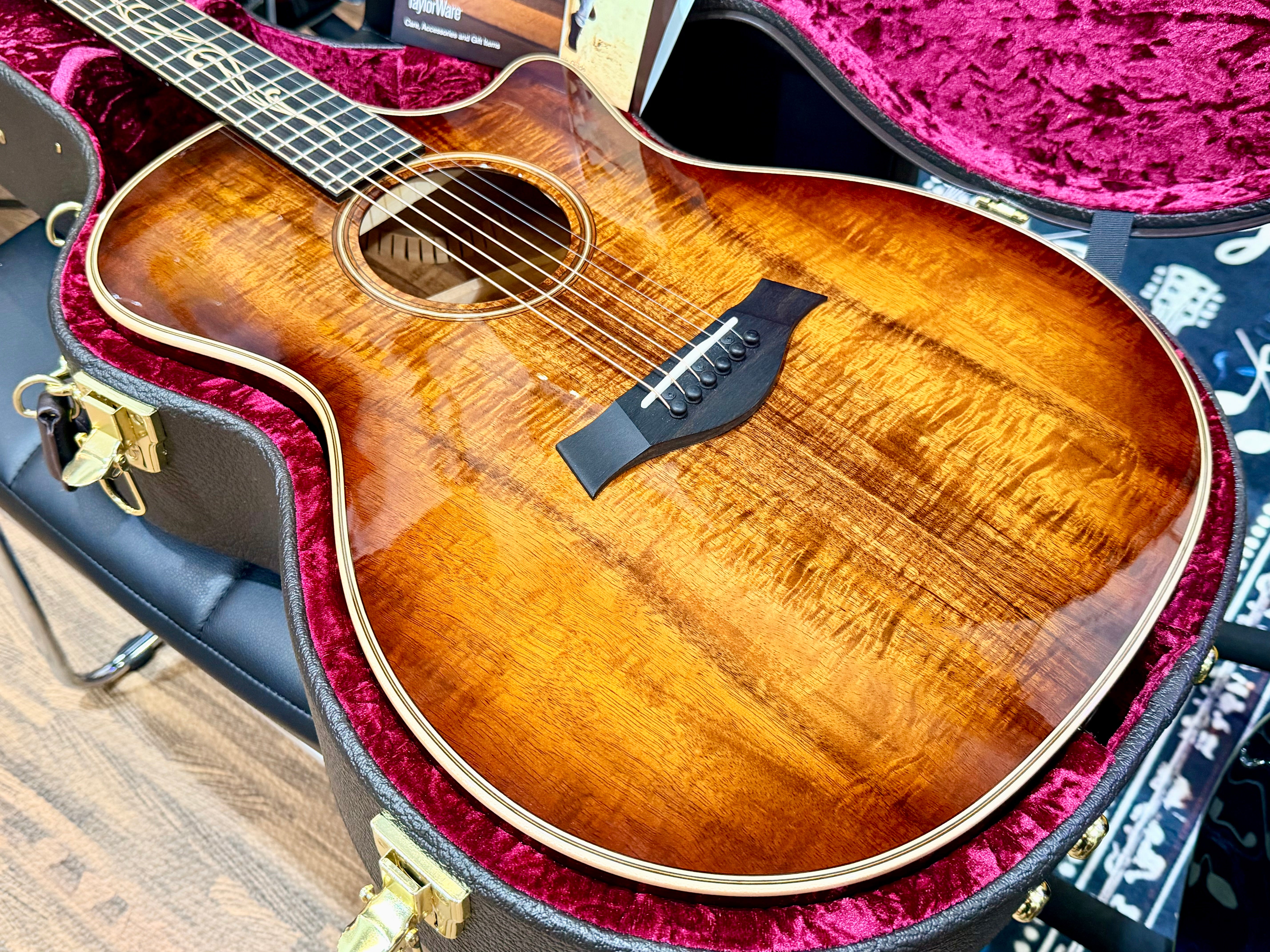 🔥HAWAIIAN KOA🔥 2022 Taylor K24ce~ V-Class~ Shaded Edgeburst~ USA + Hard Case!