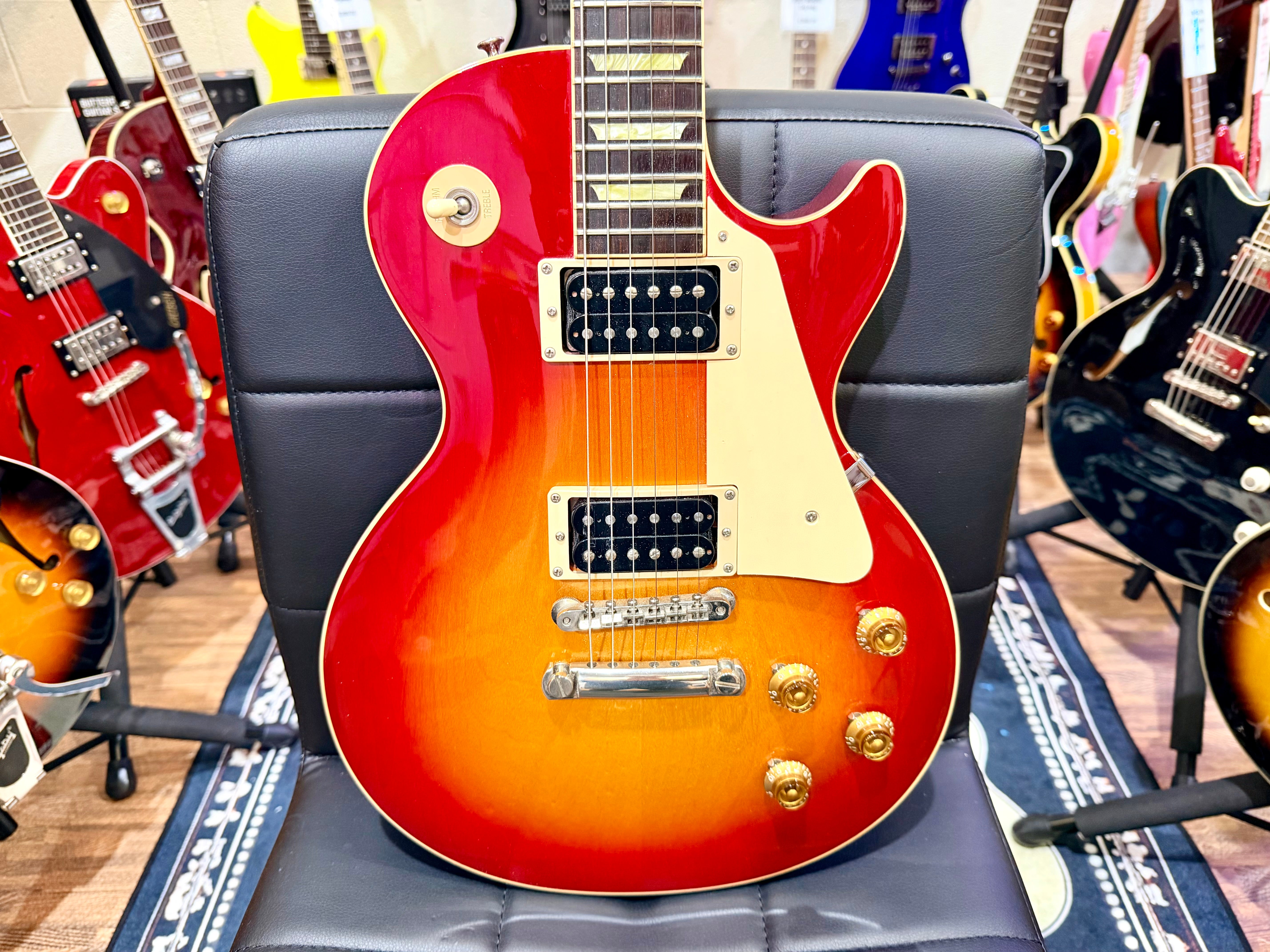🔥2000🔥 Gibson Les Paul Classic 1960 Reissue~ USA~ Cherry Sunburst + Hard Case!