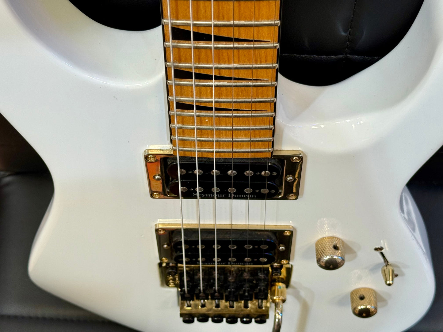 🌟JAPAN 2000’s🌟 Jackson Dinky DK2M~ Snow White~ Floyd Rose~ Seymour Duncan!
