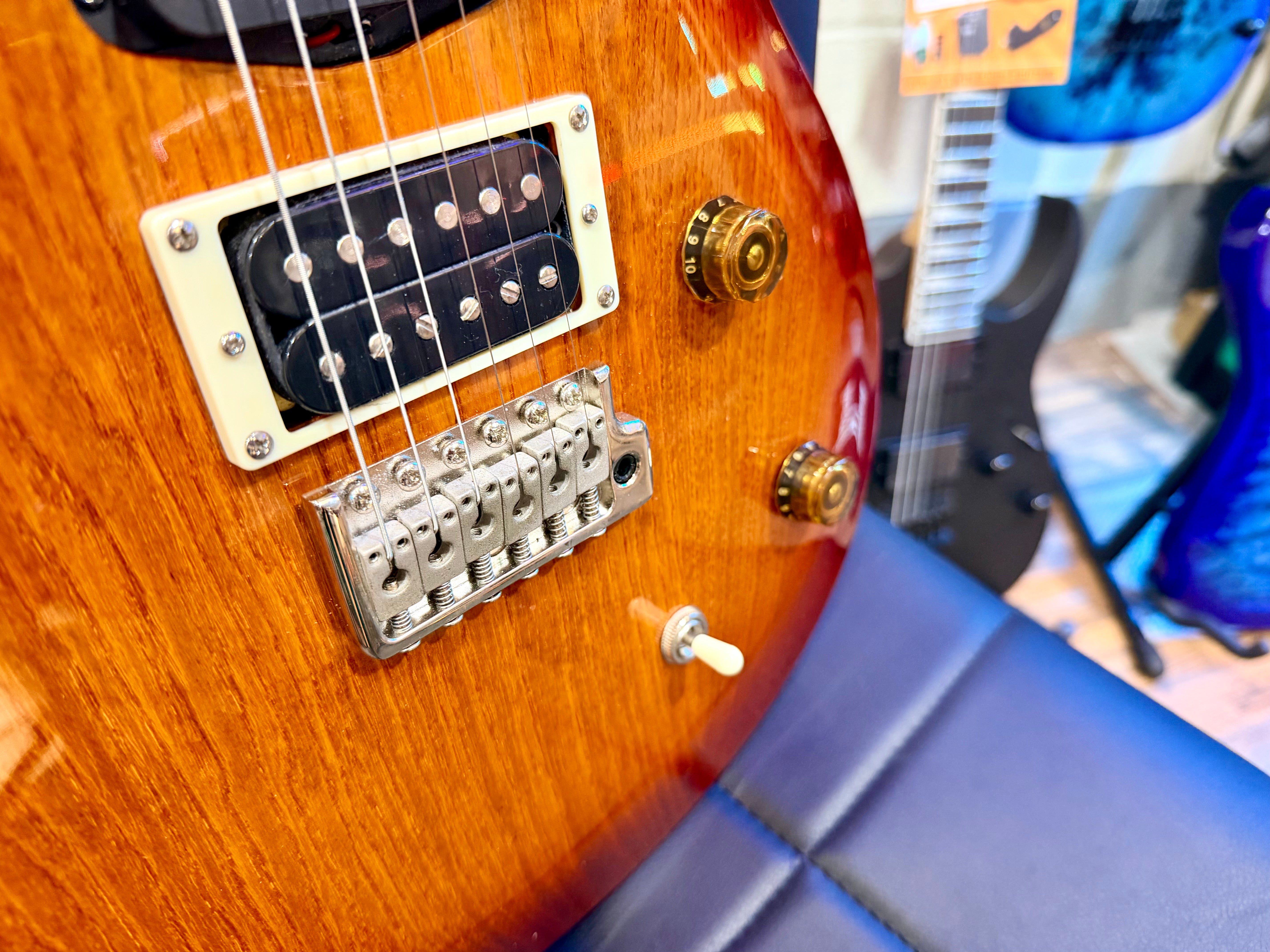 🔥2023🔥 PRS SE Specialty Swamp Ash Special~ Vintage Sunburst~ Maple Neck + Bag!