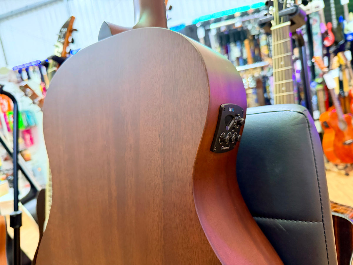 Tanglewood TE8EBL Elemental Parlour Electro Acoustic~ Natural Satin~ Solid Top