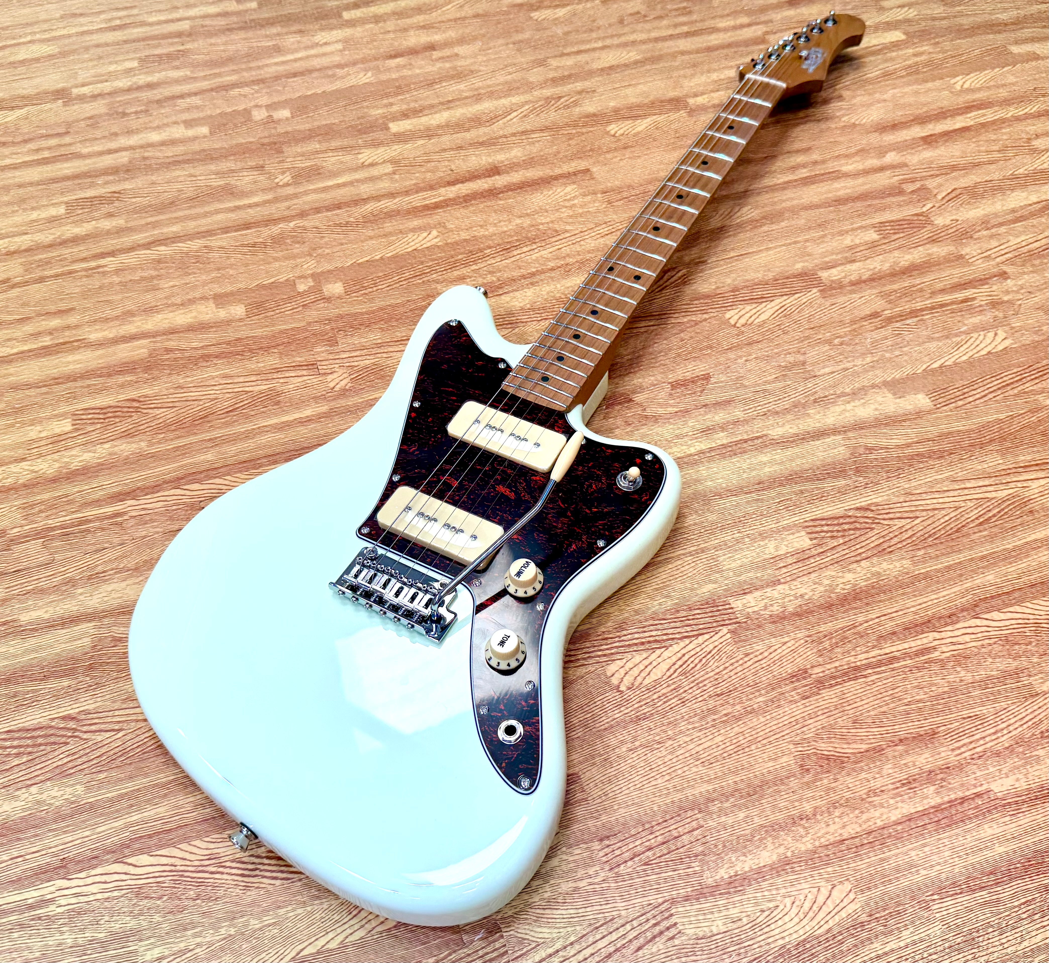 ⚡️NEW⚡️ JET JJ-300 P90 Olympic White Electric Guitar~ Roasted Maple Offset~ 2026