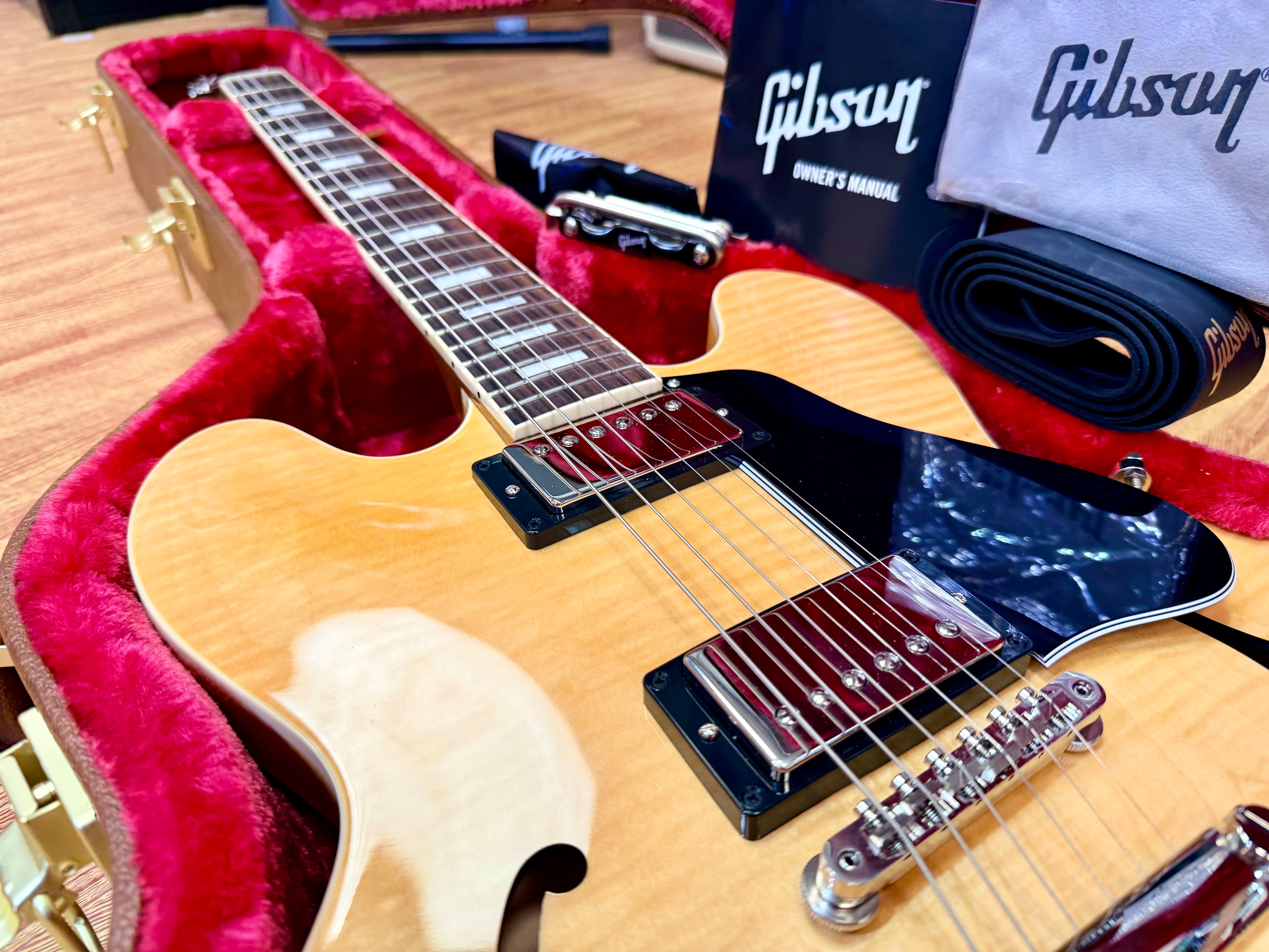 ✨MINT✨ Gibson ES-335 Figured Antique Natural~ Ex-Demo Semi-Hollow + Hard Case!
