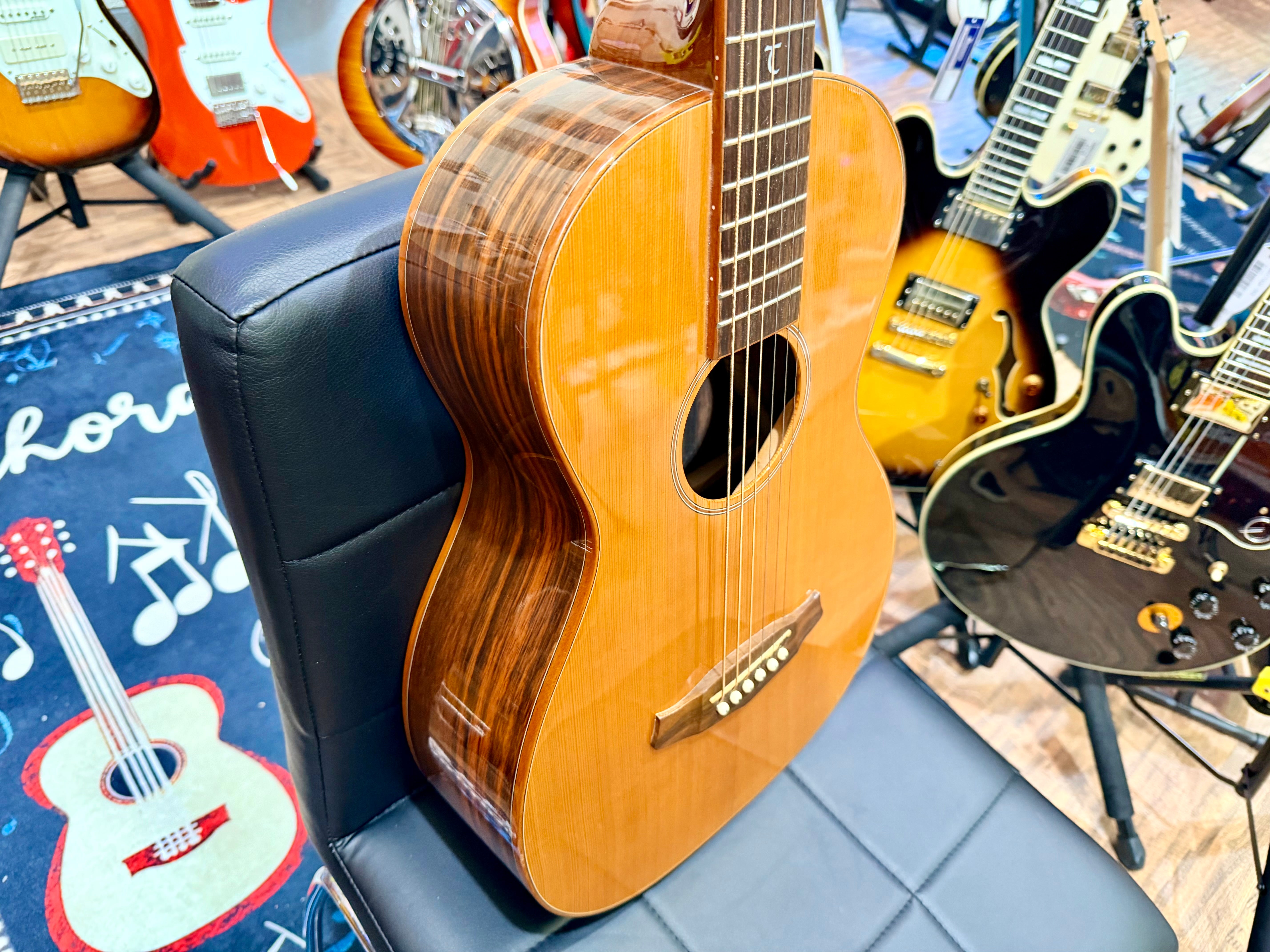 🌟 Tanglewood Exotic Java TWJPE Parlour Electro Acoustic + Hard Case~Stunning 🌟