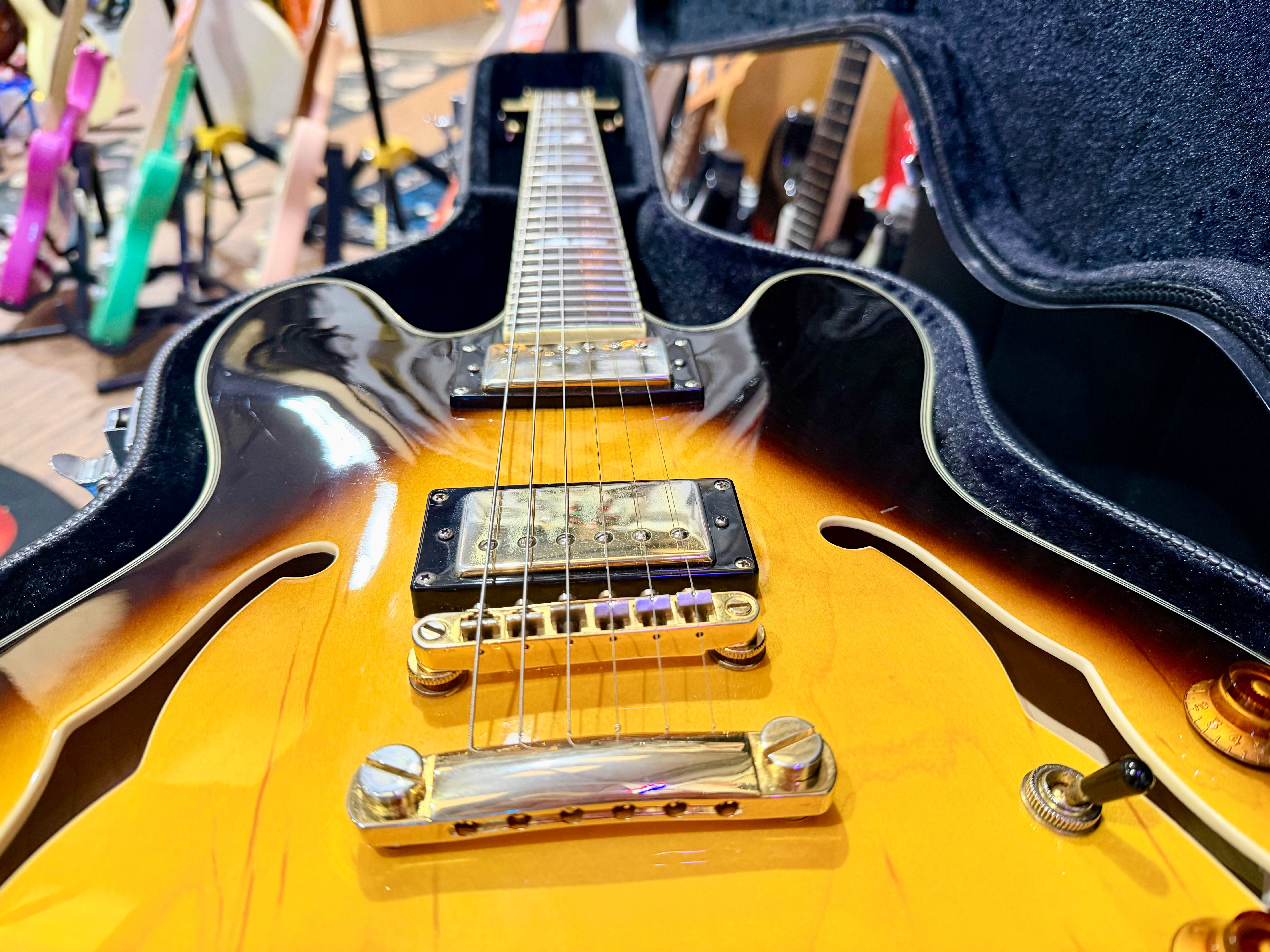 ☀️2008☀️ Epiphone Sheraton ii VS~ Vintage Sunburst~ Hollow-body~ Hard Case!