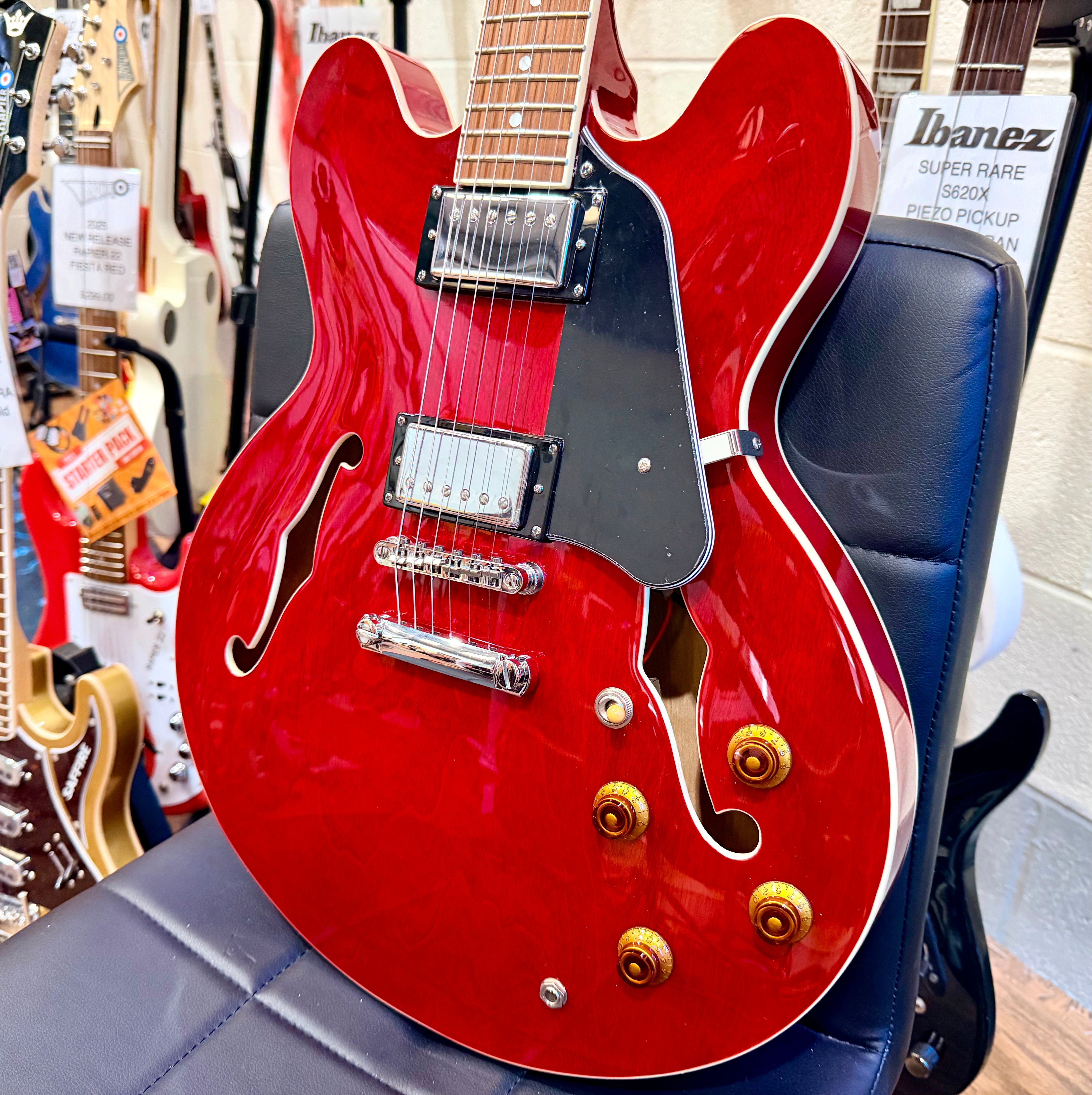 🌟BRAND NEW🌟 Tokai UES78 SR Semi Hollow Body~ See-Through Red~ ‘335’ Style!