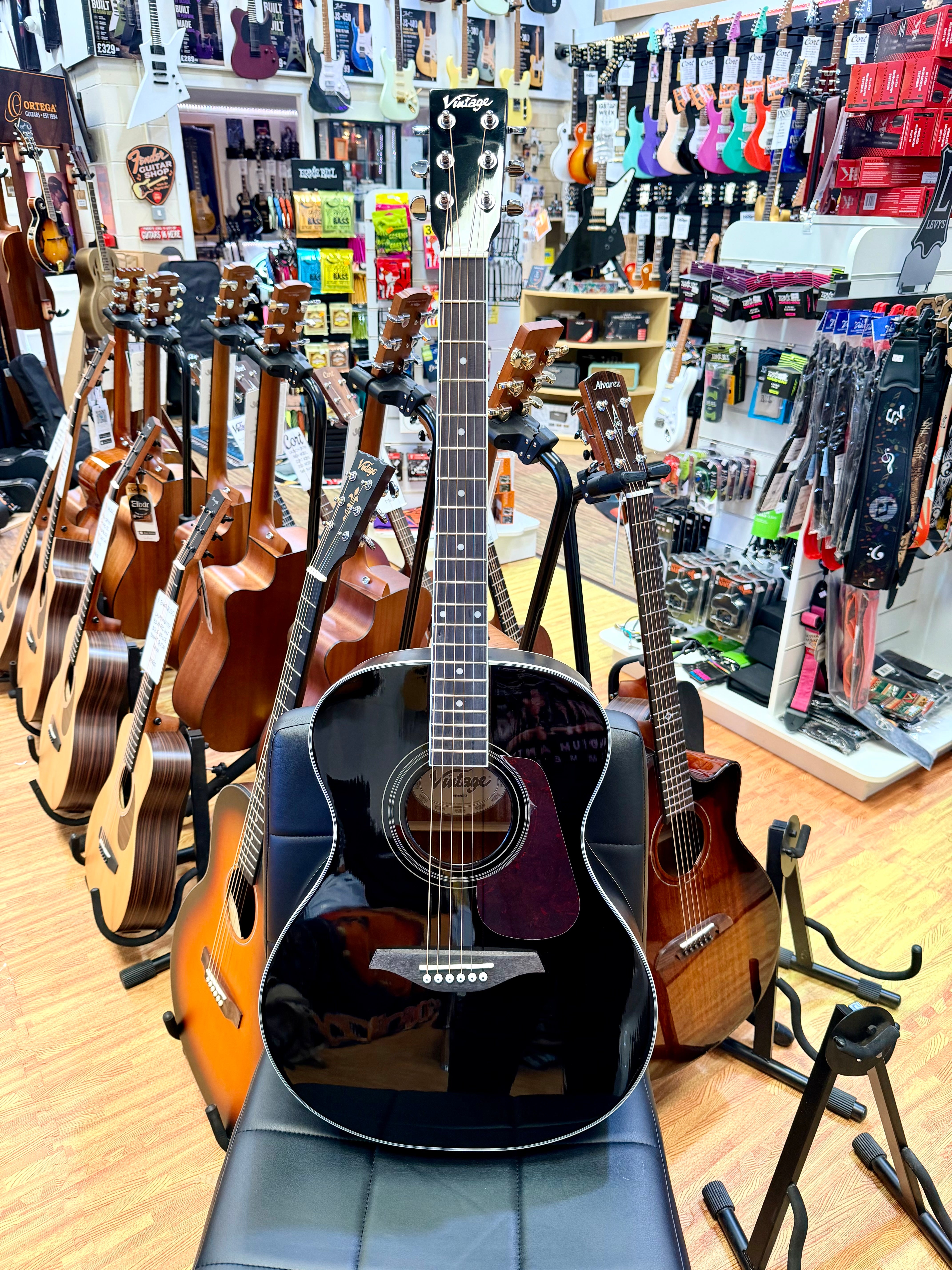 🌟NEW🌟 Vintage VE330 Electro Acoustic Guitar~ Gloss Black~ Solid Spruce Top!