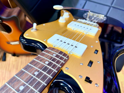 ✨1/250✨ Limited Edition Squier Classic Vibe 60’s Jazzmaster FSR Black & Gold!