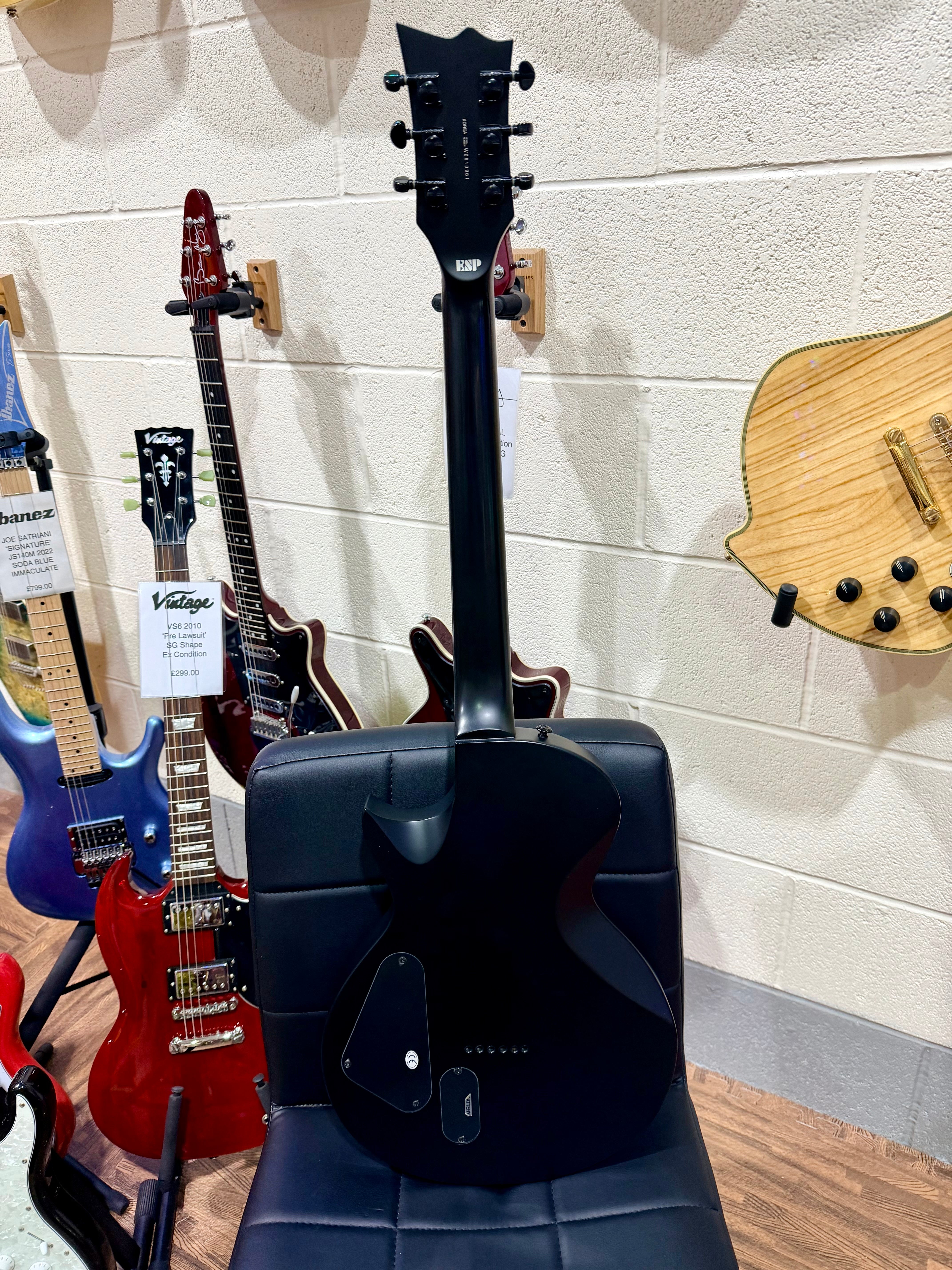 🔥RARE🔥 ESP LTD EC-2005 30th Anniversary~ Satin Black~ Limited Edition + Case!