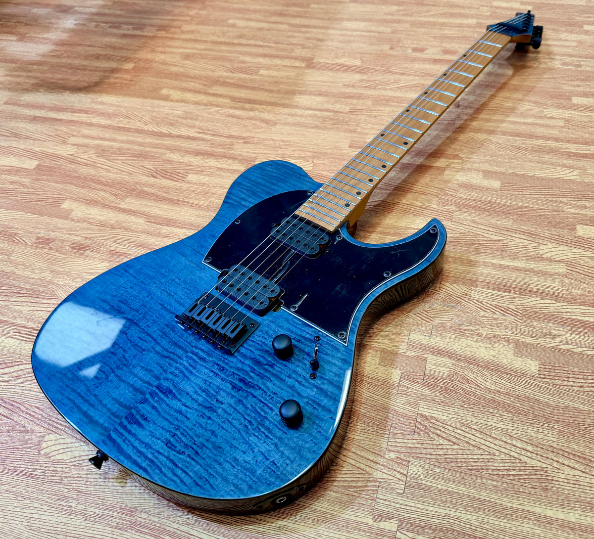 Spira Guitars T-450 TDB~ Trans Blue Flame Maple~ Villain Custom Humbuckers~ NEW