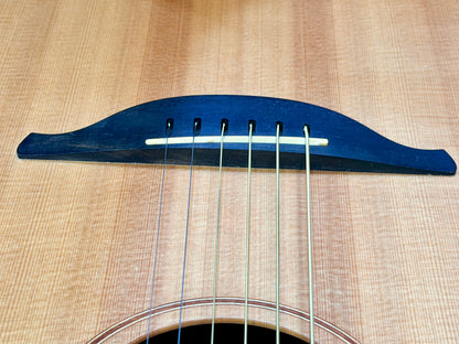 ✨ Sheeran by Lowden S04 Electro Acoustic Guitar~ Figured Walnut + Gig Bag! ✨