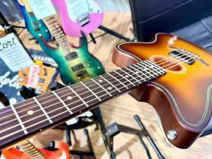 🍯2025🍯 Fender Acoustasonic Standard Jazzmaster~ Honey Burst Finish~ Mint!