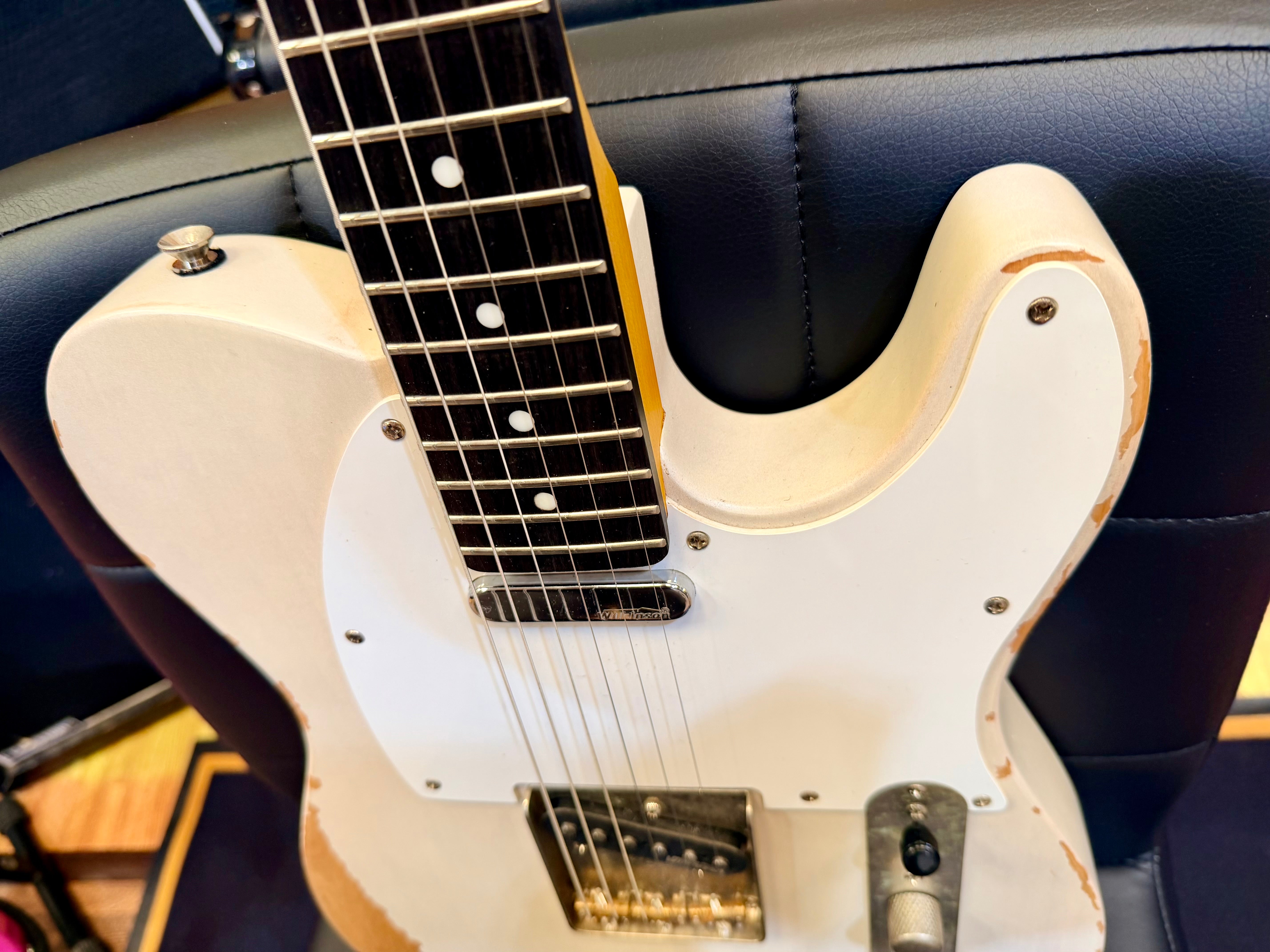 🔥 Vintage V62 ICON Distressed Ash Blonde Telecaster Style Wilkinson Pickups 🔥
