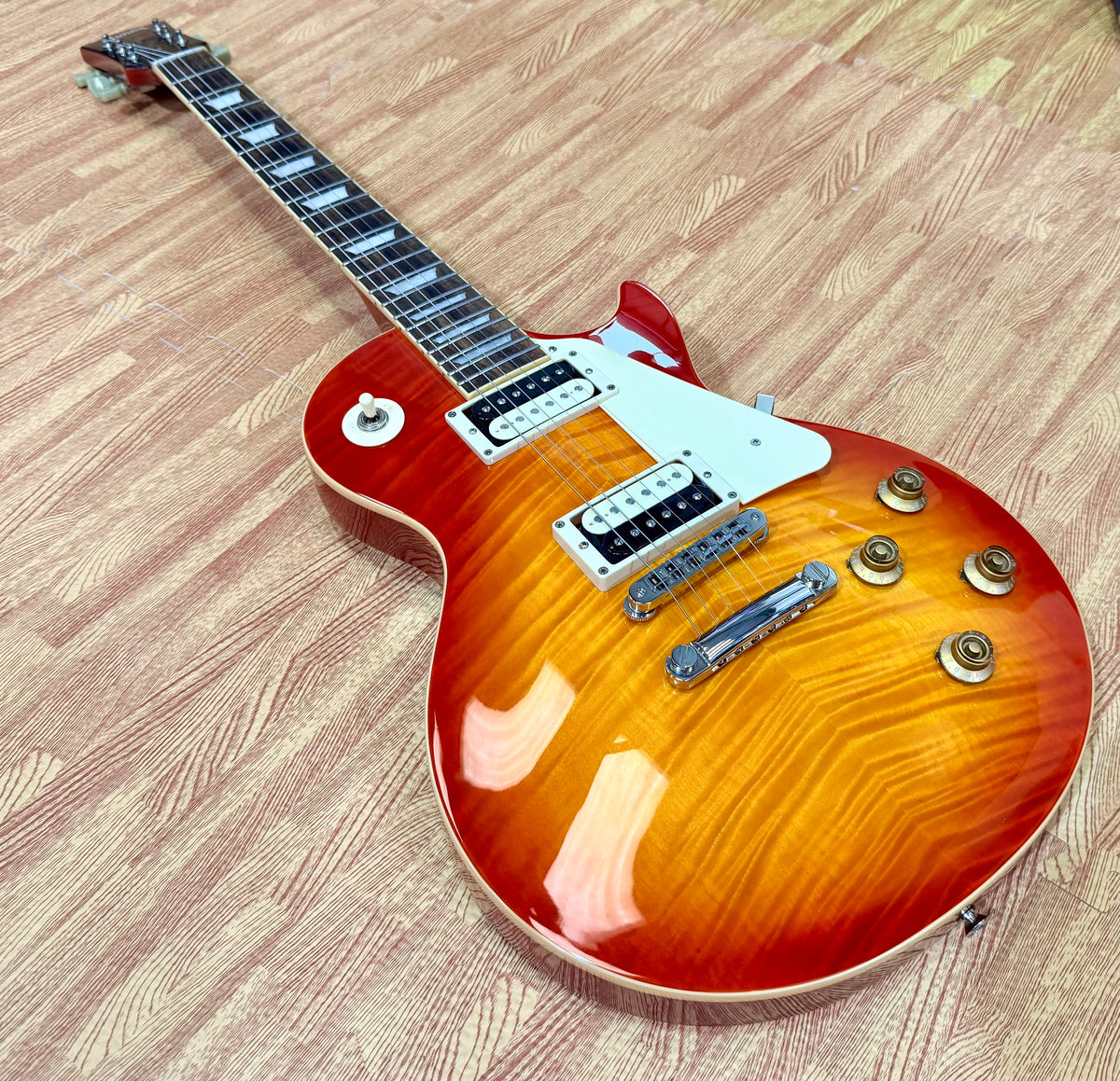 ☀️2023☀️ Burny RLG-55Z Heritage Cherry Sunburst Les Paul Electric Guitar!