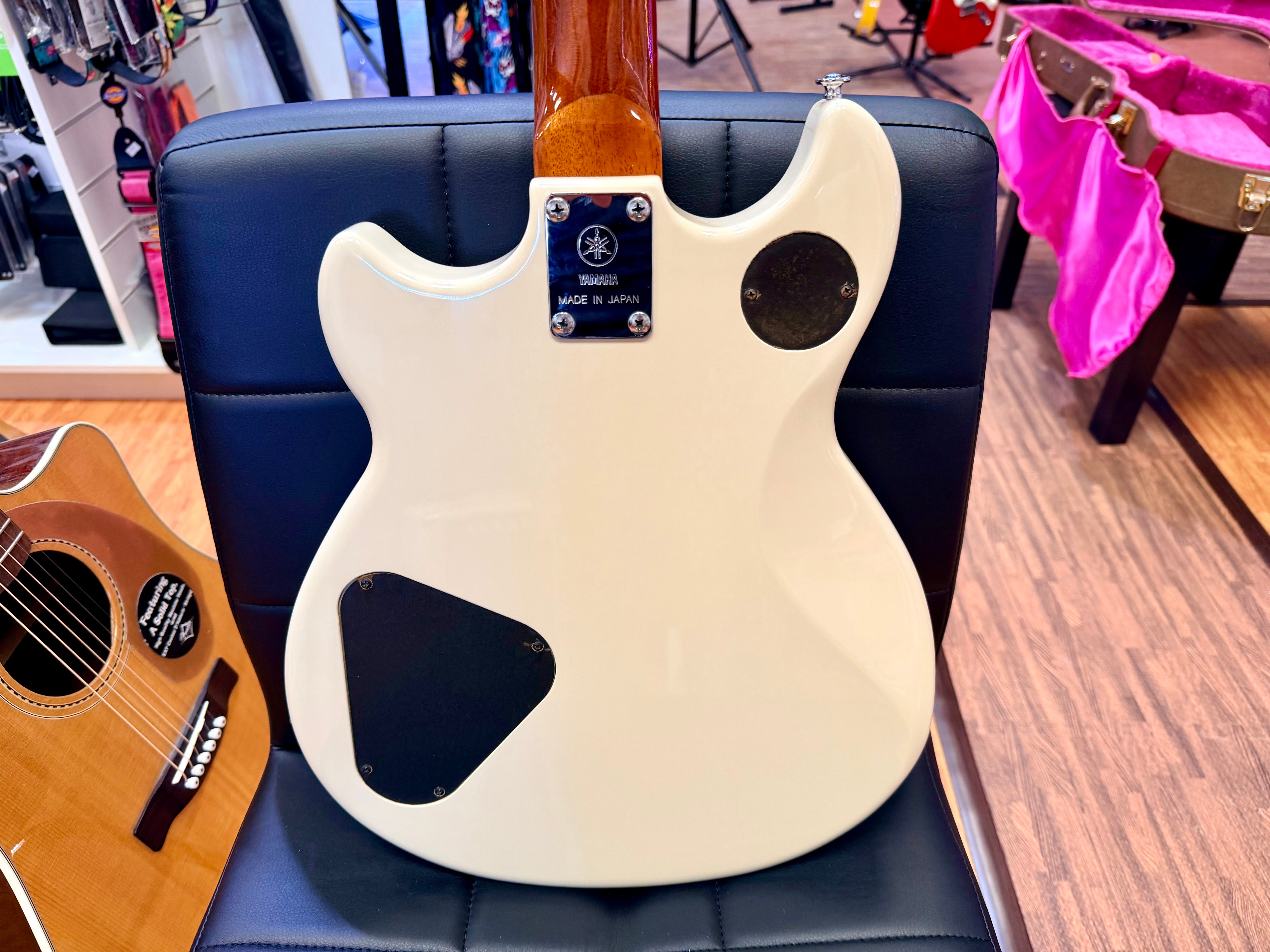 🇯🇵 Yamaha Super Flighter SF500~ 1978~ Vintage White ~ Made in Japan~ Case 🇯🇵