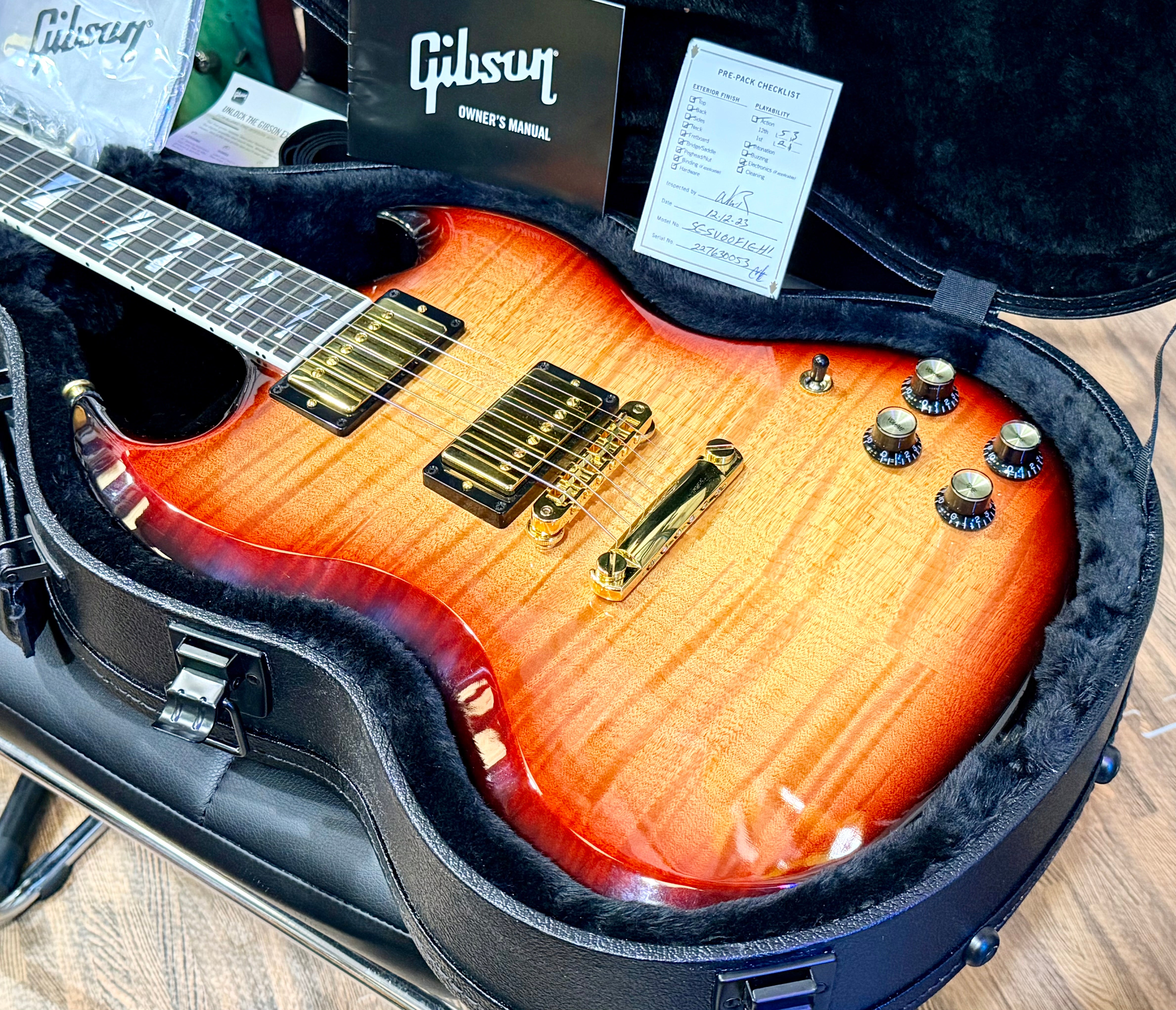 🔥MINT🔥 Gibson SG Supreme In Fireburst~ AAA Figured Top~ Gold Hardware 2023 USA!