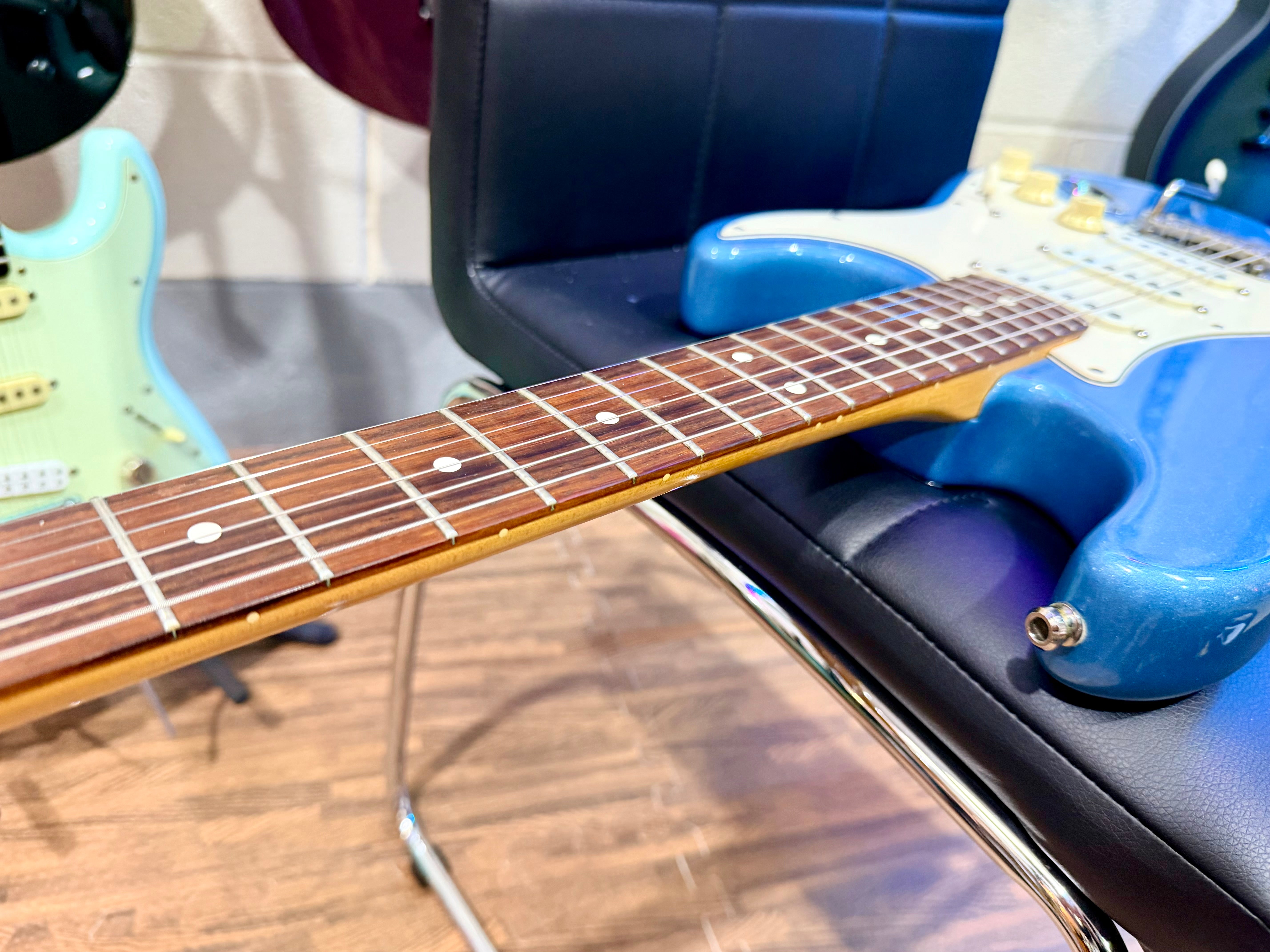 🌟1996🌟 Fender Limited Edition American Standard Stratocaster~ Lake Placid Blue