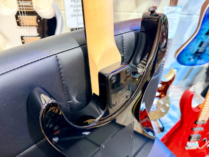 🎸MINT 2022🎸 Jackson Dinky JS11 Gloss Black~ Amaranth Fingerboard~ JS Series!