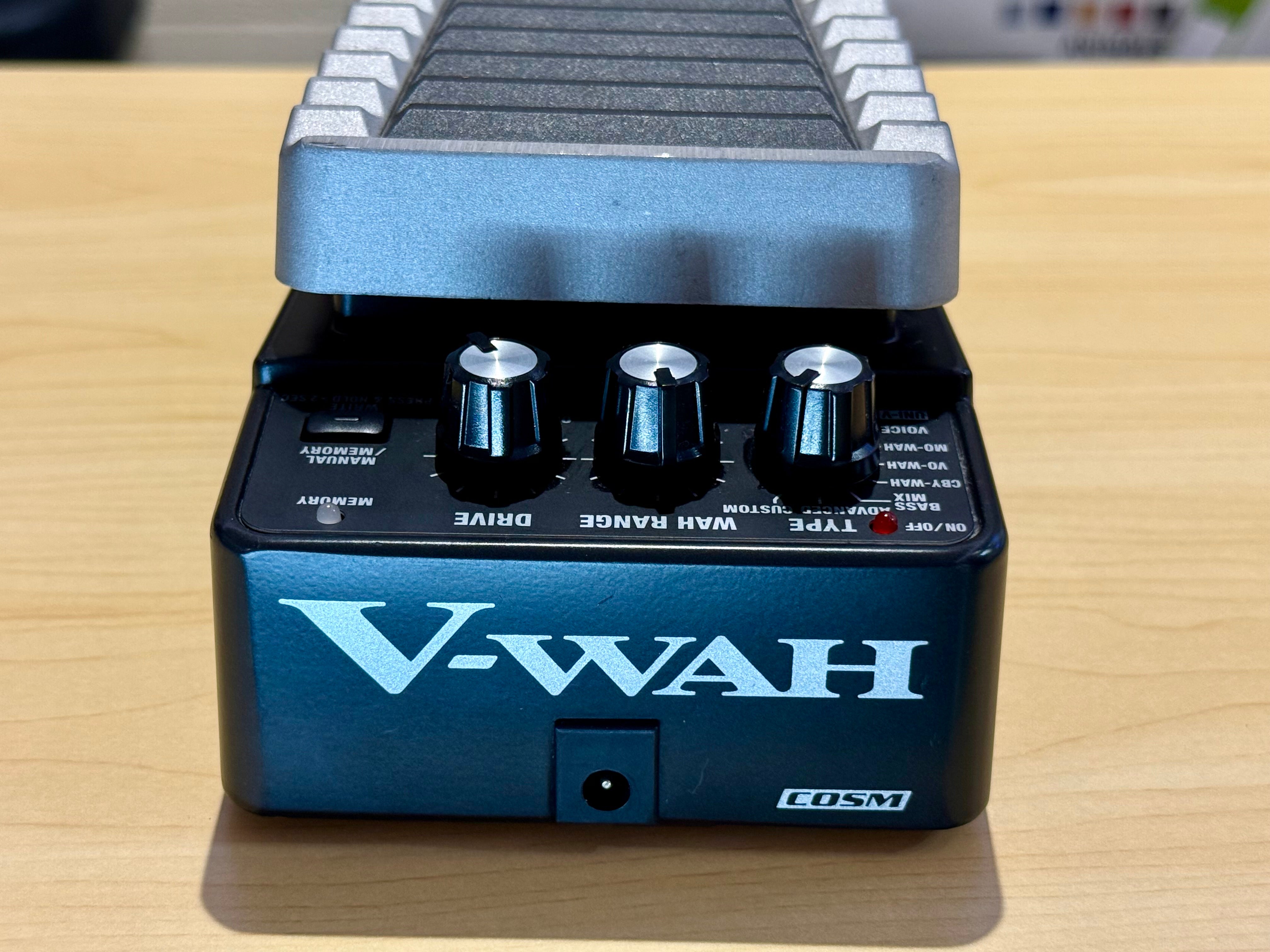 🎸 Boss PW-10 V-Wah COSM Pedal~ Guitar Effects Unit 🎸