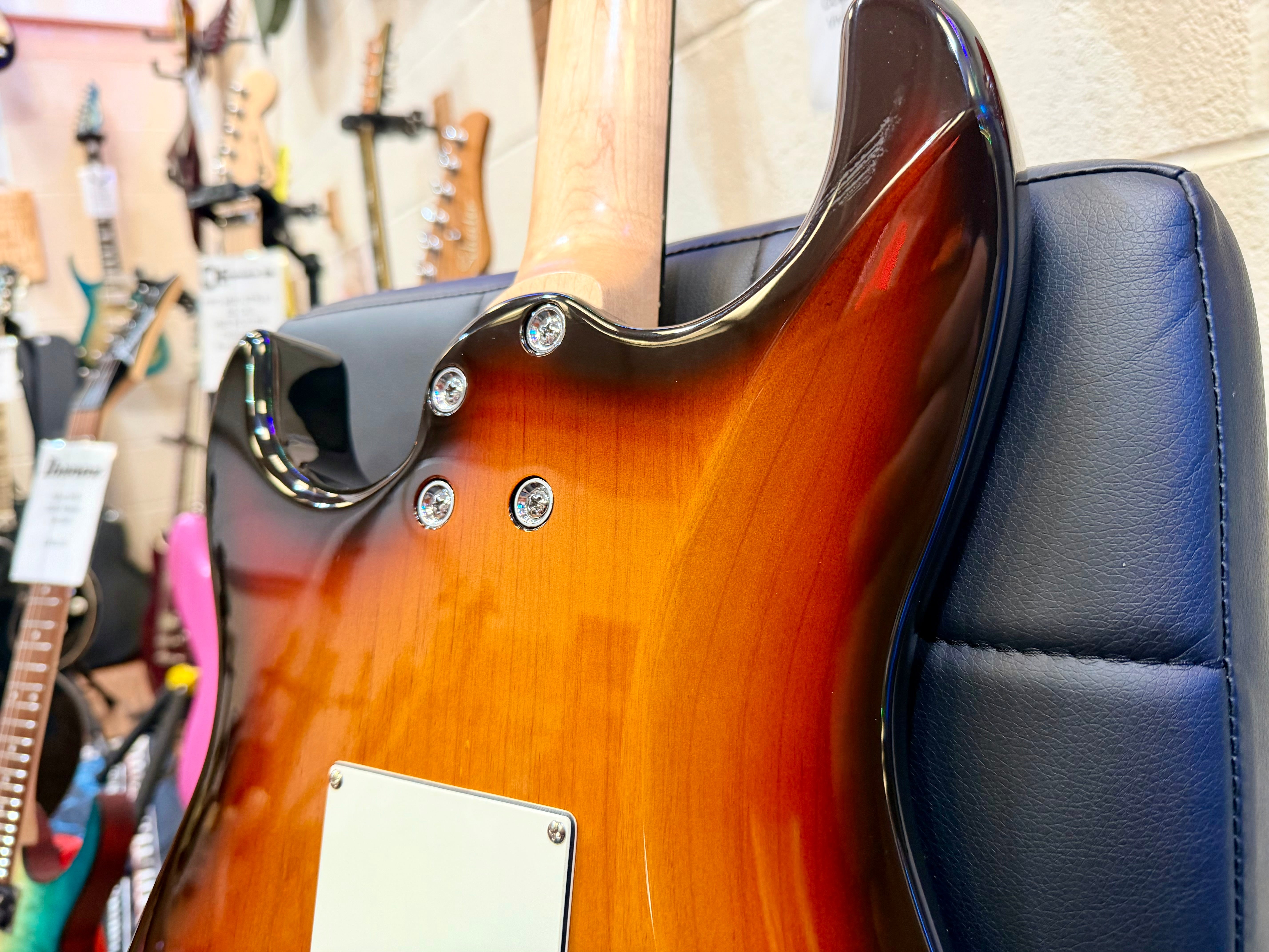 🔥UPGRADED🔥 Fret King Corona SP P90~ Black Label Classic Sunburst~ 2019 Model!