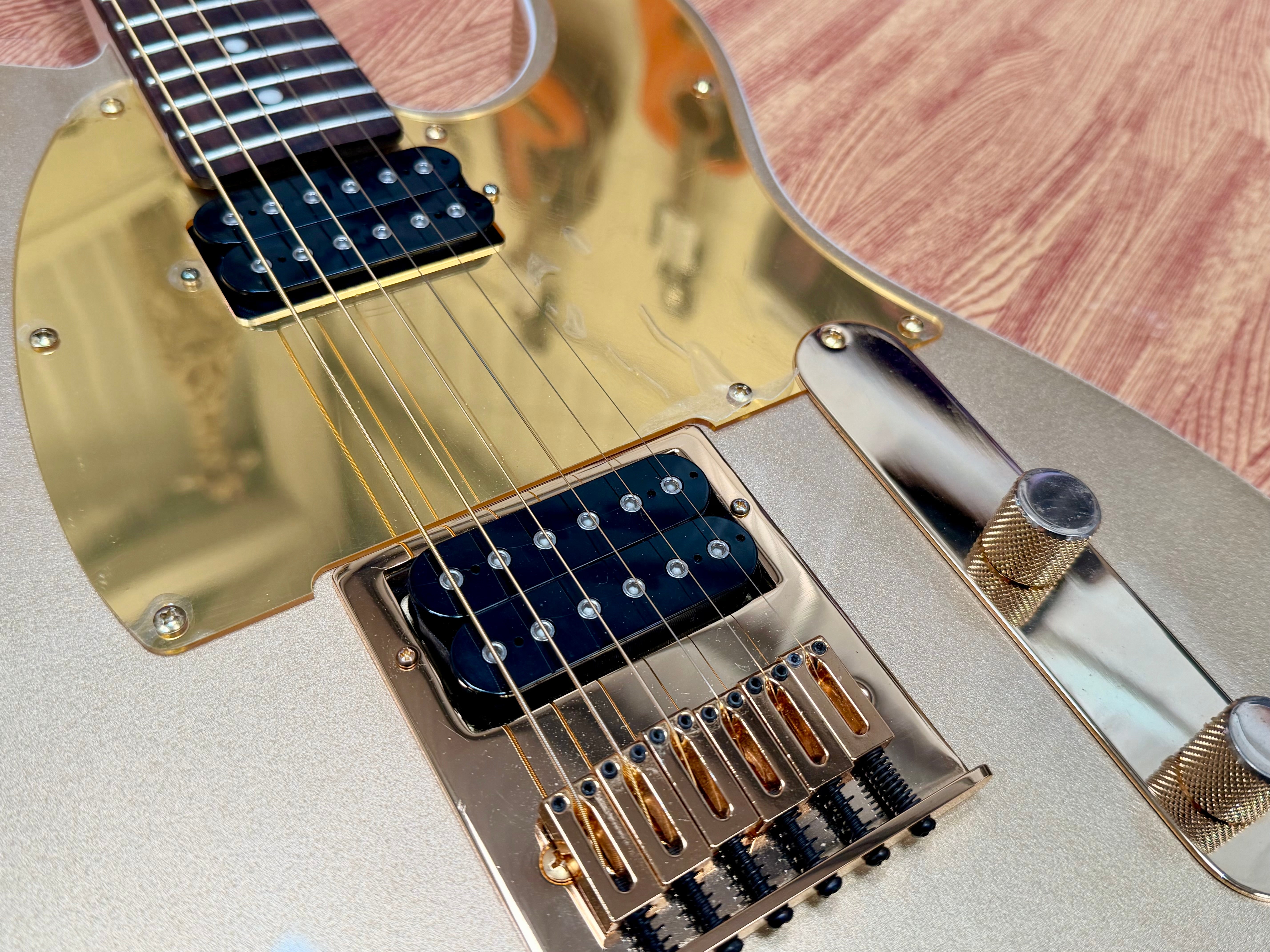 ✨MINT✨ Fender Squier John 5 Signature Artist Series Telecaster~ Frost Gold~ 2020