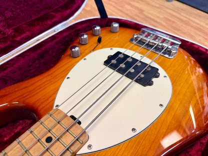 🇺🇸 Ernie Ball Music Man StingRay 4H 3EQ USA~ Honey Burst~ 2000 + Case 🇺🇸