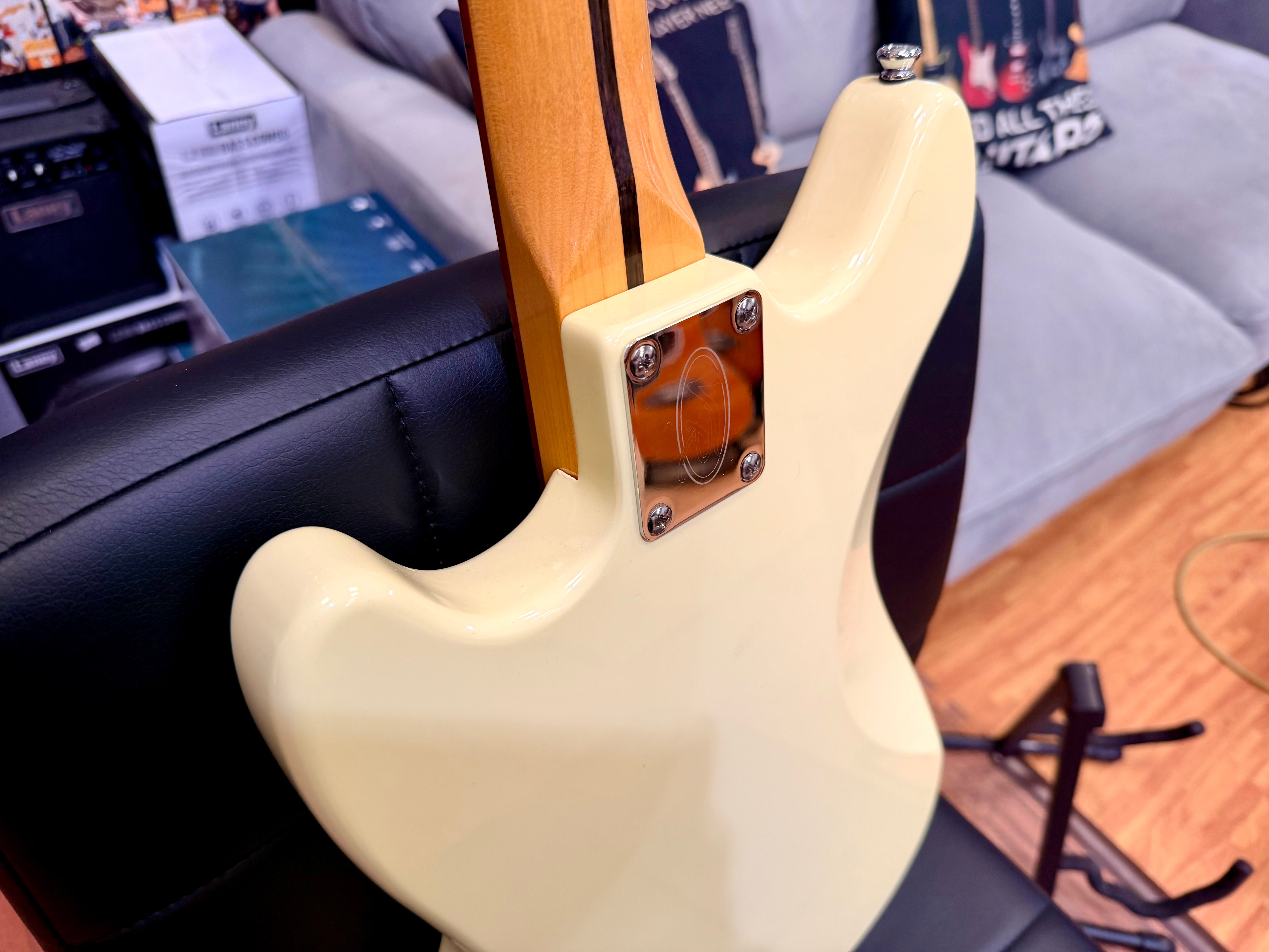 🔥NEW🔥 Vintage REVO Series 'Colt' SS Twin Electric Guitar ~ Vintage White!
