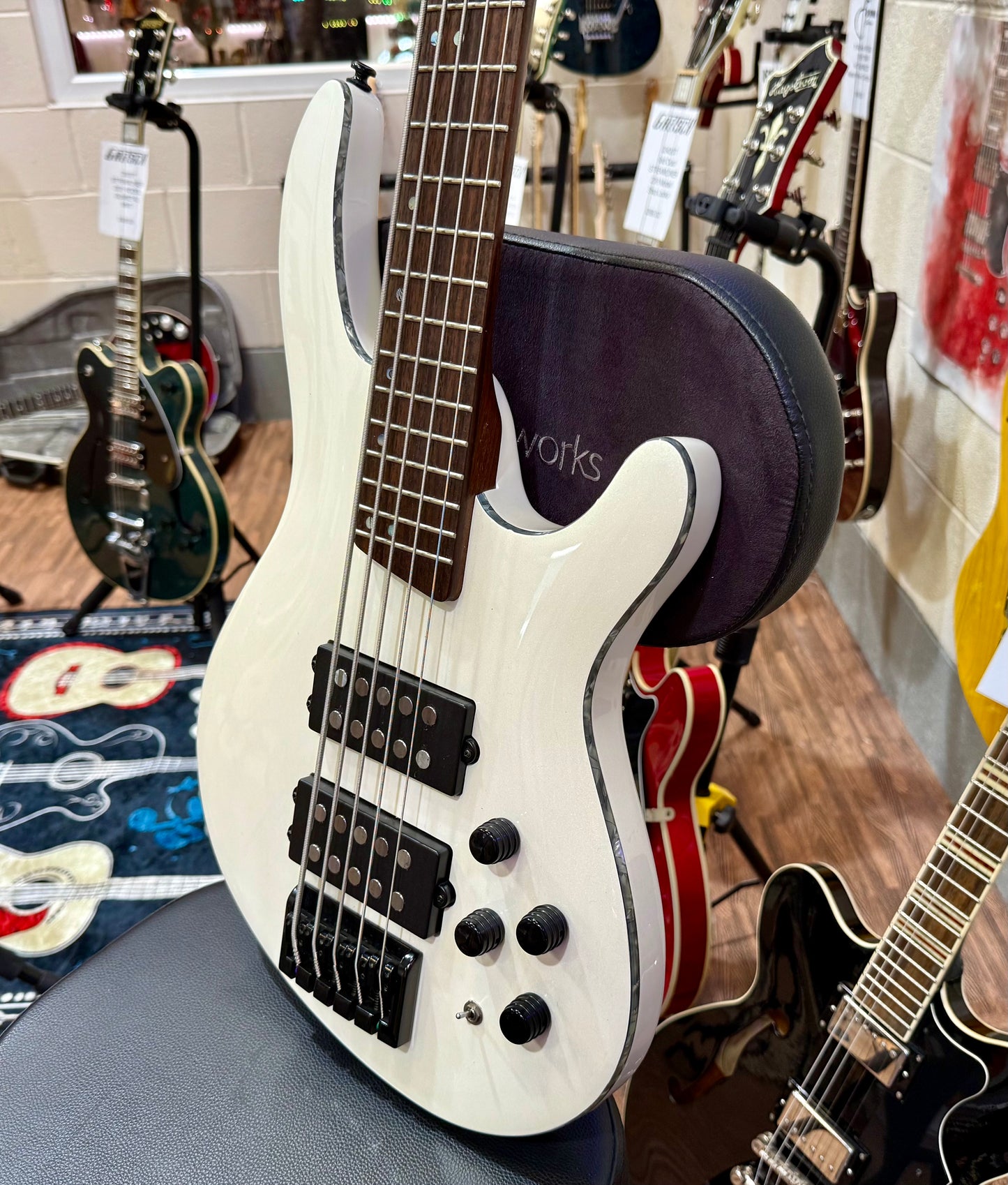 🌟MINT🌟 Cort C5-H 5 String Electric Active Bass Guitar~ Pearl White Finish!
