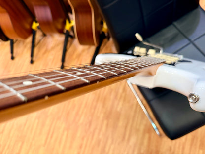 ⚡️2024⚡️ Fender Player II Stratocaster~ Polar White Electric Guitar~ Rosewood RW