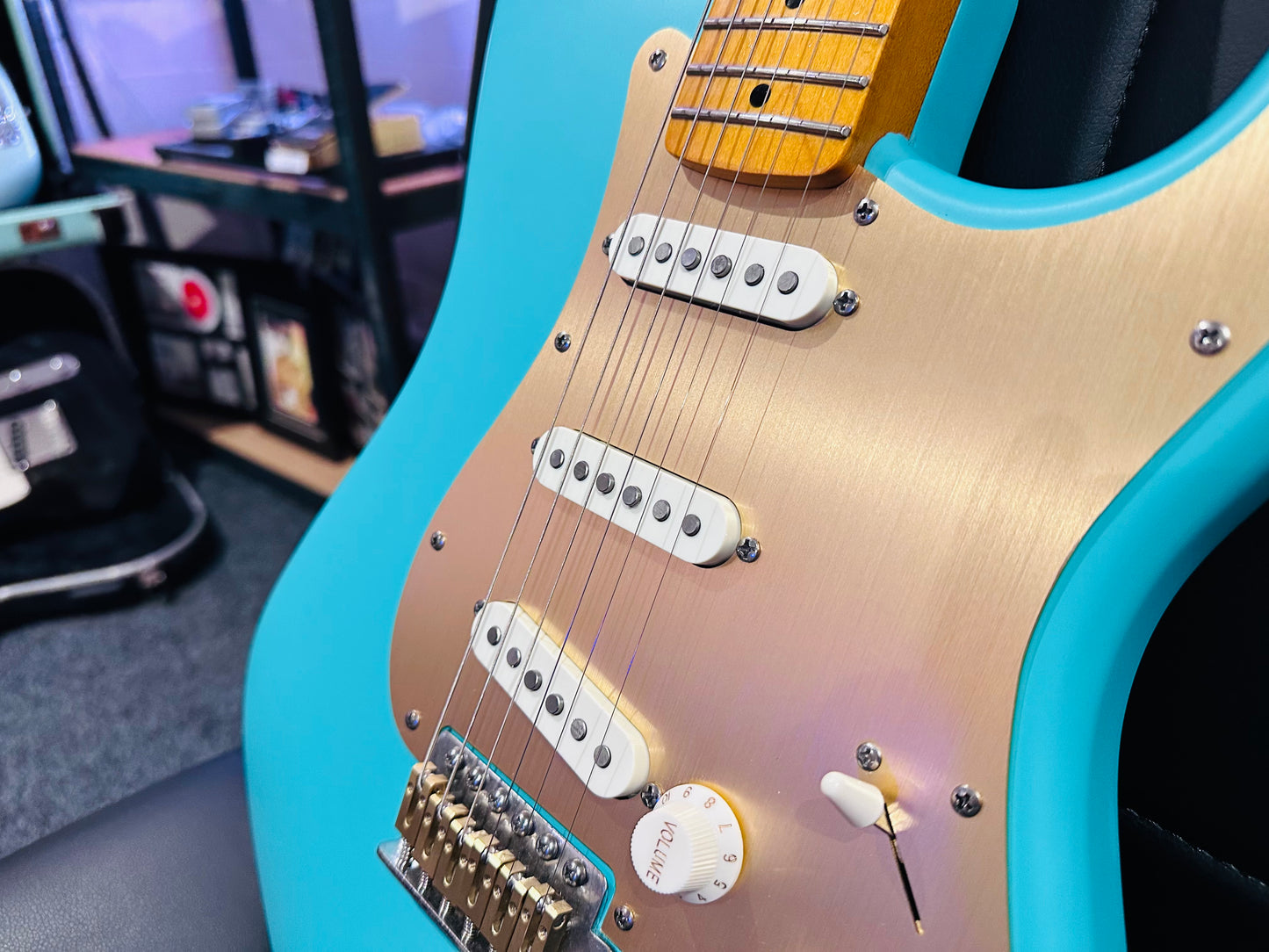 🌟 Fender Squier 40th Anniversary Stratocaster Vintage Edition Seafoam Green 🌟