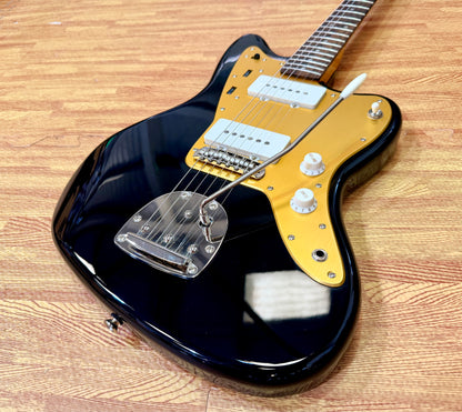 ✨1/250✨ Limited Edition Squier Classic Vibe 60’s Jazzmaster FSR Black & Gold!