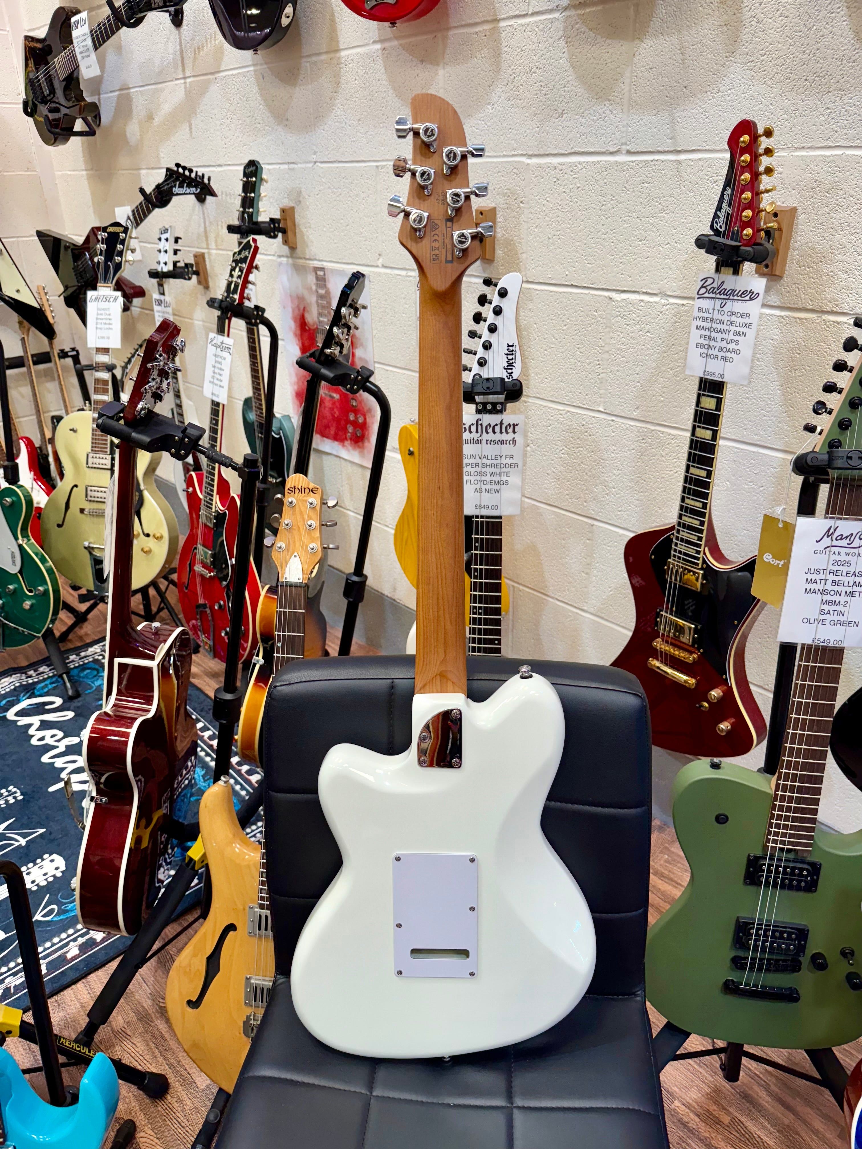 🔥MINT🔥 Ibanez ICHI00 Talman Style Guitar~ Vintage White ~ Ichika Nito Model!