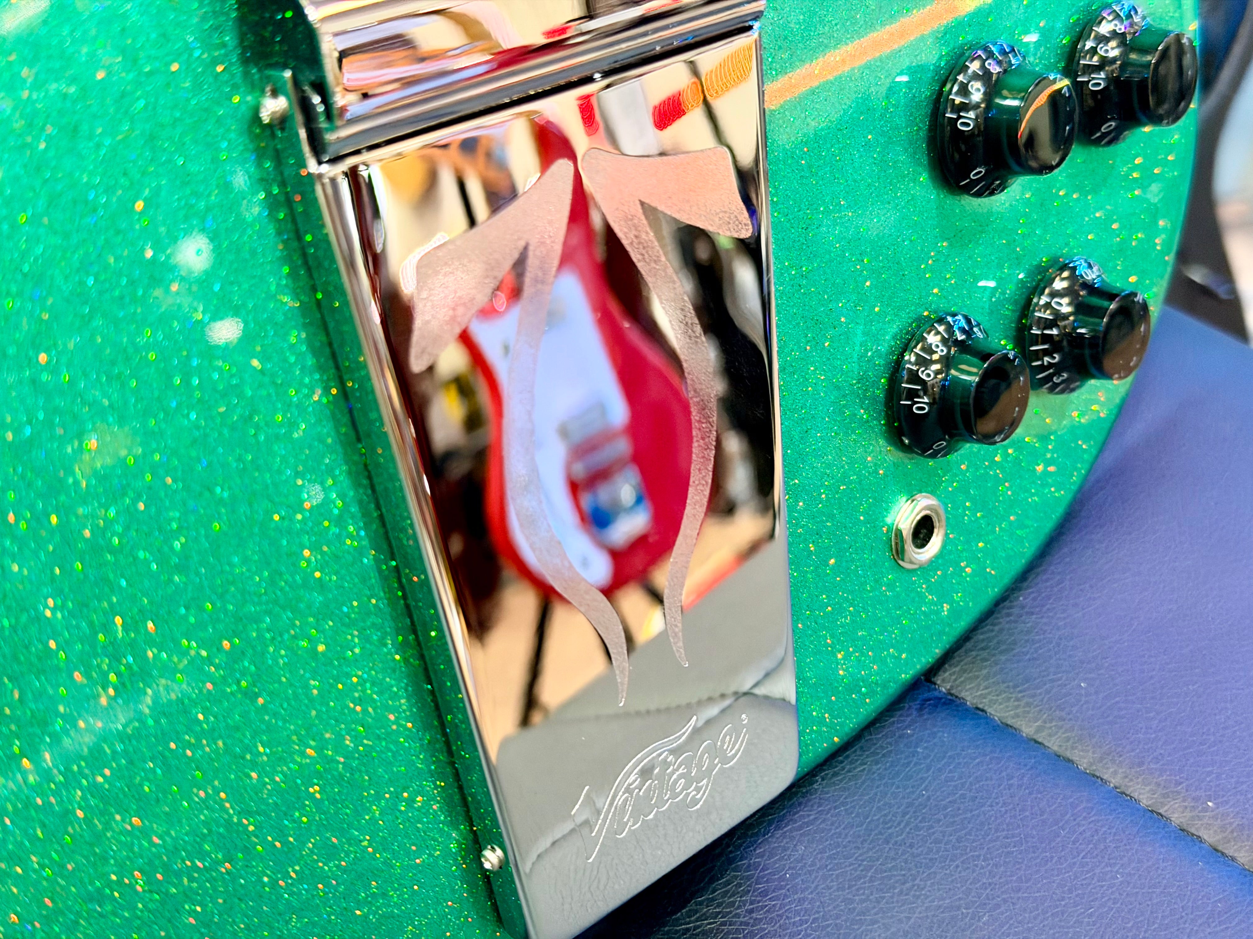 🔥2025 LTD🔥 Vintage VS6 30th Anniversary Model~ Green Metalflake~ Vibrola + Bag