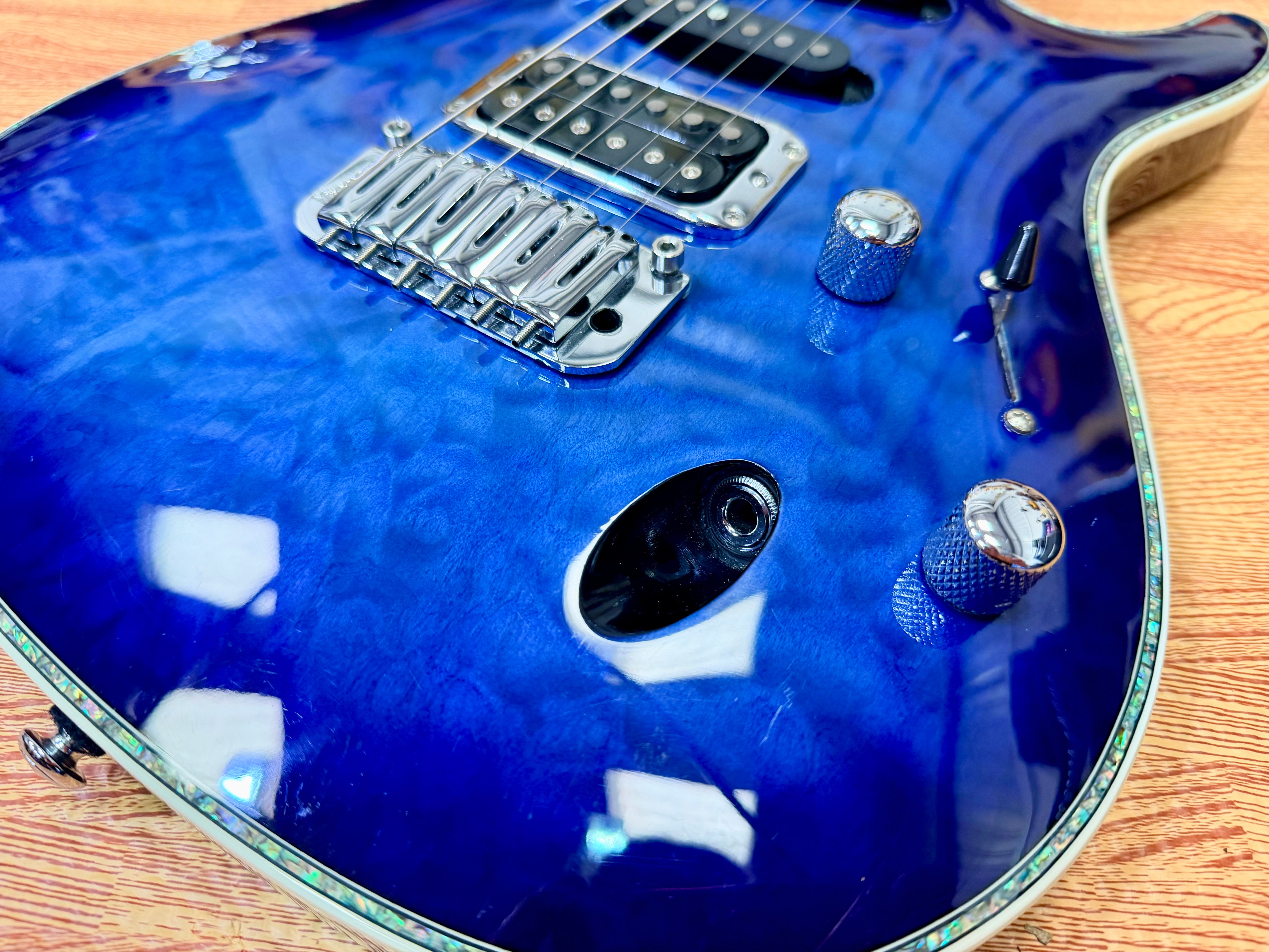 ✨2016✨ Ibanez SA360NQM-SPB~ Sapphire Blue~ SA Series Superstrat HSS Guitar!