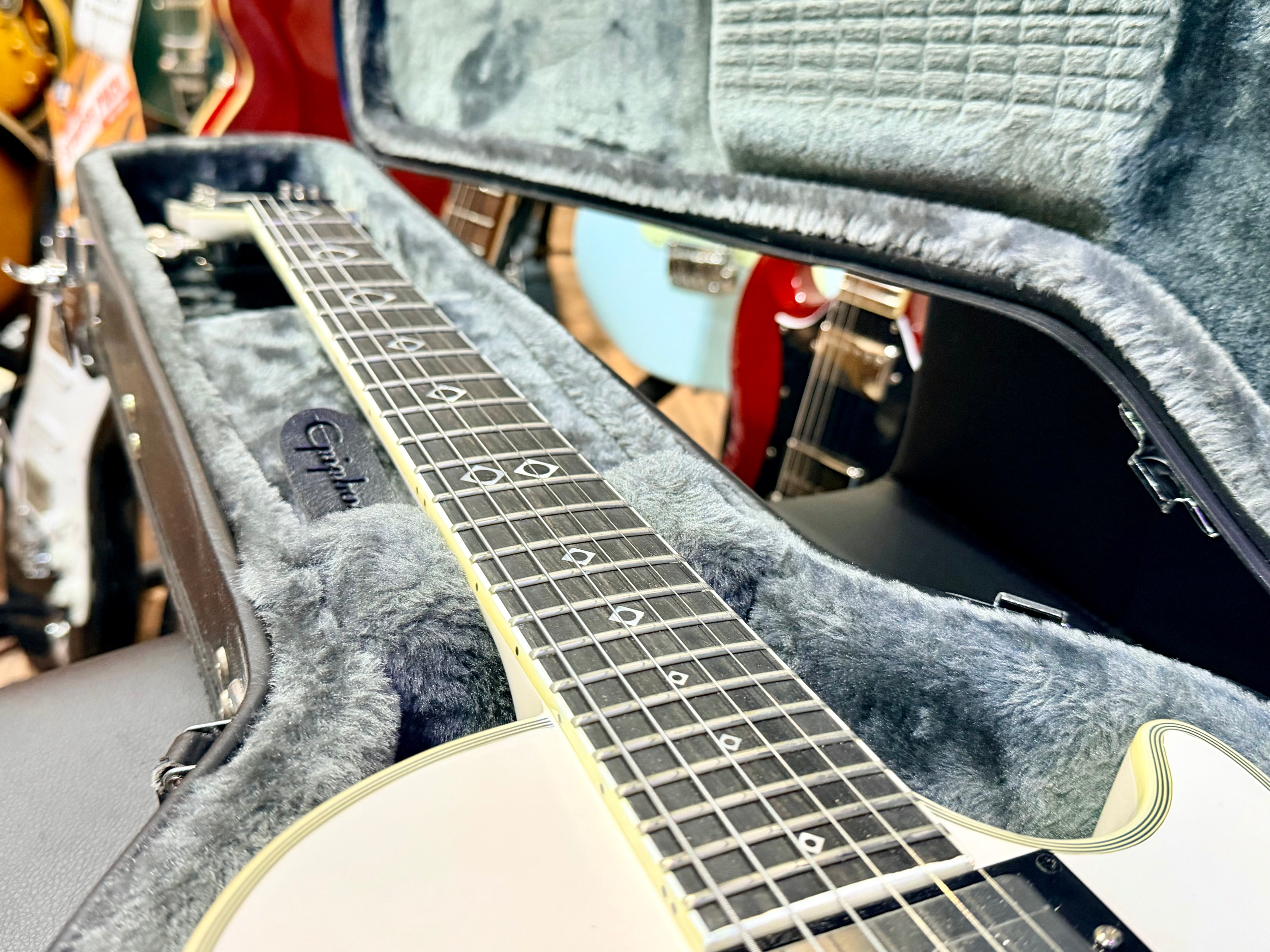 🔥MINT🔥 Epiphone Jerry Cantrell Les Paul Custom Prophecy~ Bone White~ Hard Case