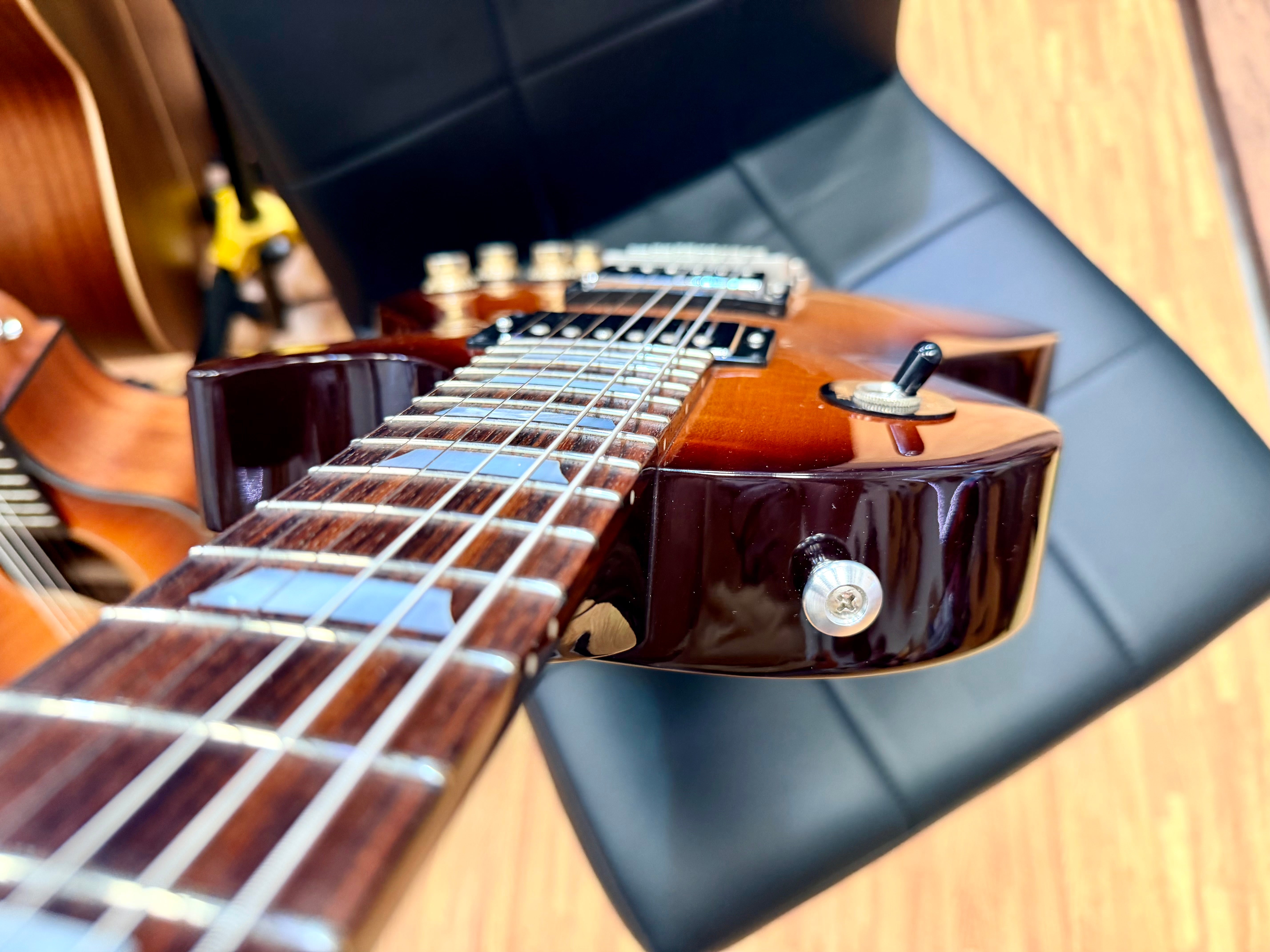 ✨2015✨ Gibson Les Paul Studio~ 100th Birthday Model~ Desert Burst~ Gold Case!