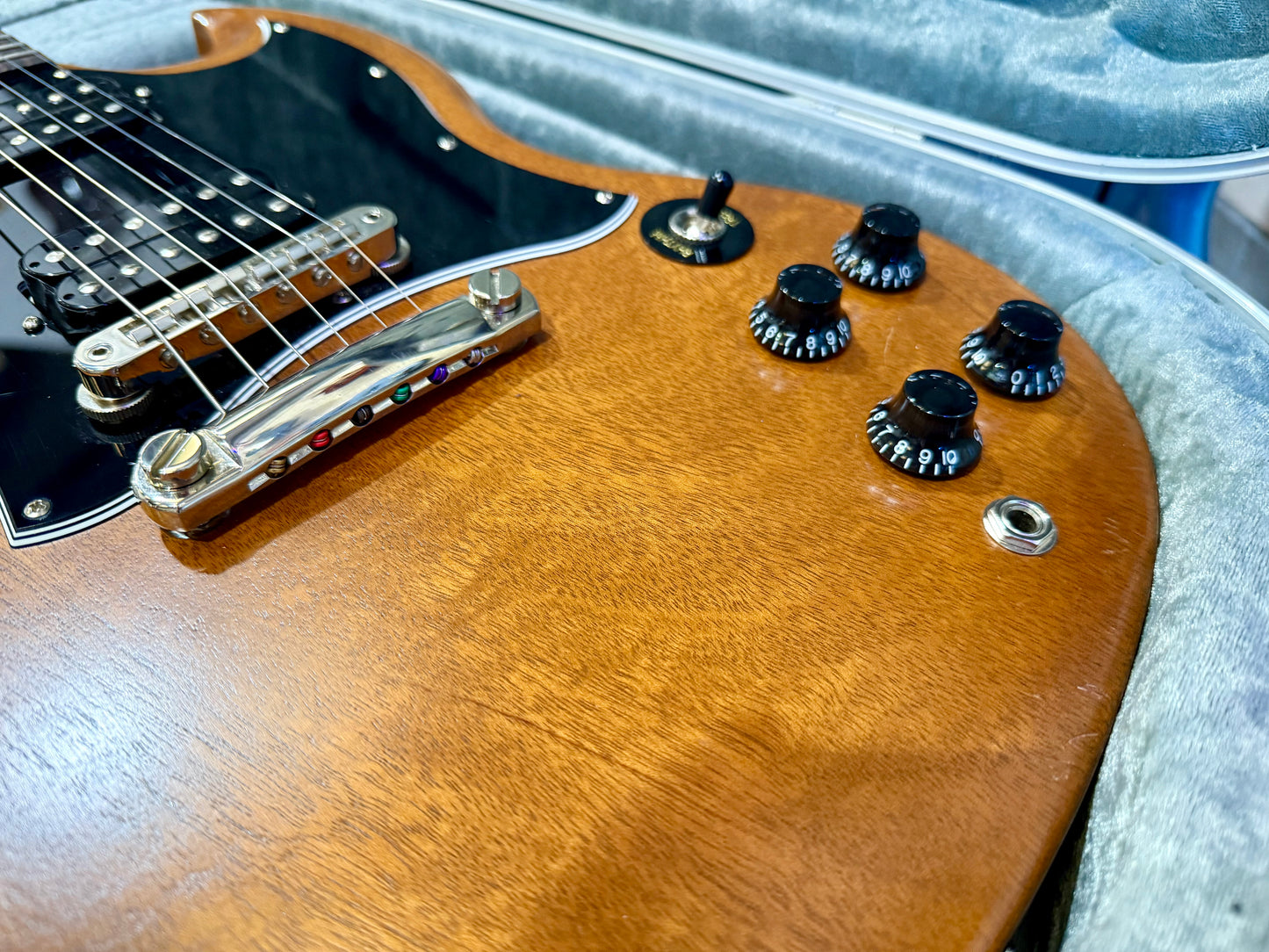 🌟2020🌟 Gibson SG Tribute~ Natural Walnut Finish~ Hiscox Hard Case~ USA Made!