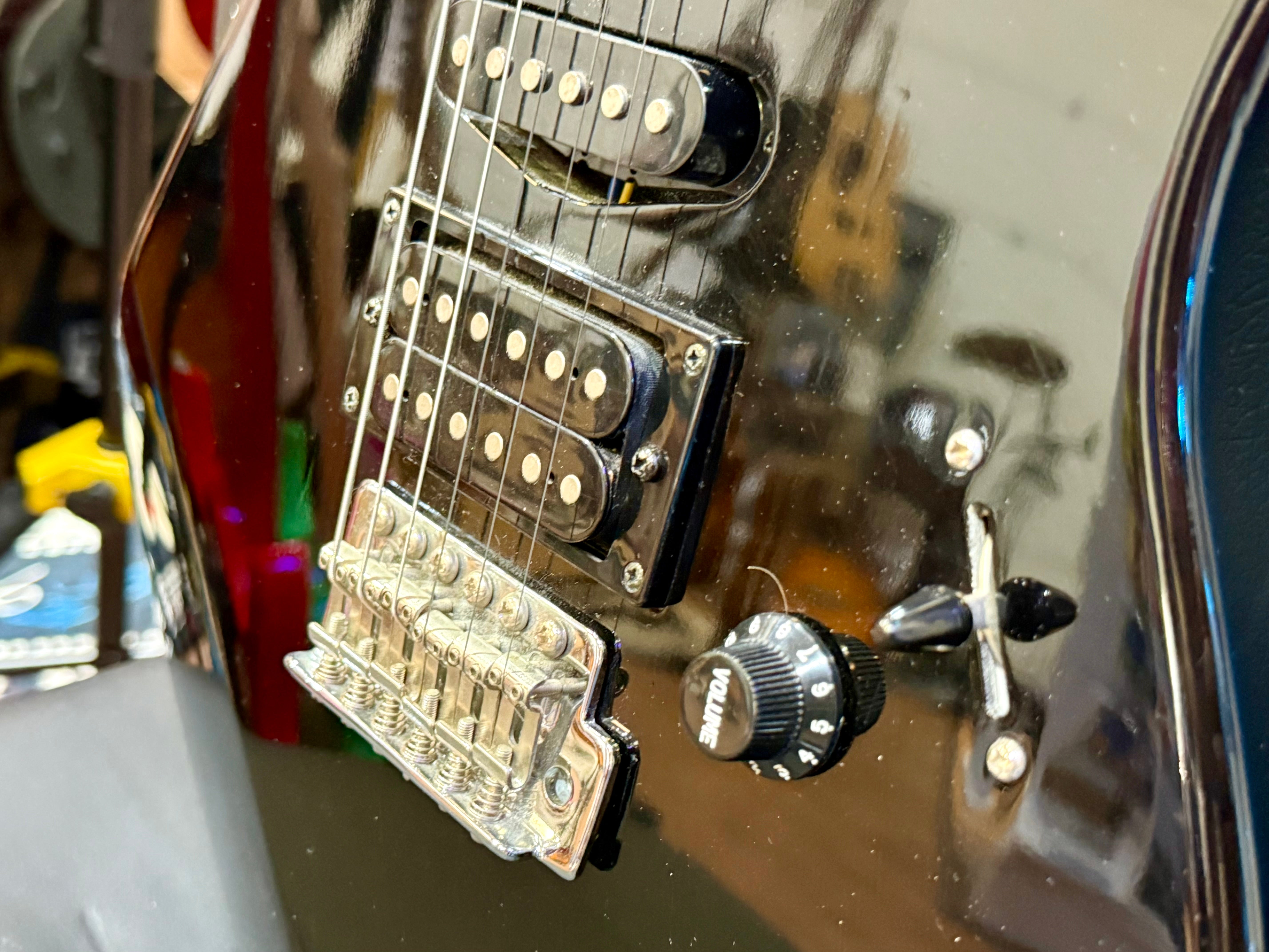 🌟PERFECT STARTER🌟 Yamaha ERG121 Electric Guitar In Gloss Black~ HSH Pickups!