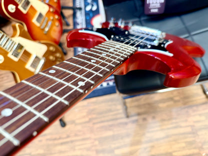 🍒2022🍒 Gibson SG Tribute~ Worn Satin Cherry USA + Deluxe Gig Bag~ Cherished!