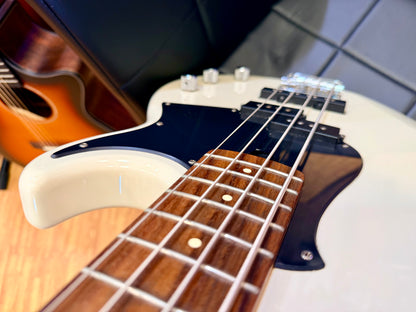 ✨2023✨ Yamaha BB234 4 String Electric Bass Guitar~ Vintage White~ Rosewood!