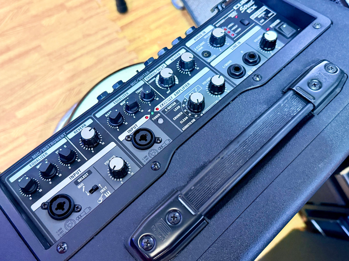 ⚡️ Roland CUBE Street EX 50W Battery-Powered Stereo Amplifier~ Portable PA ⚡️
