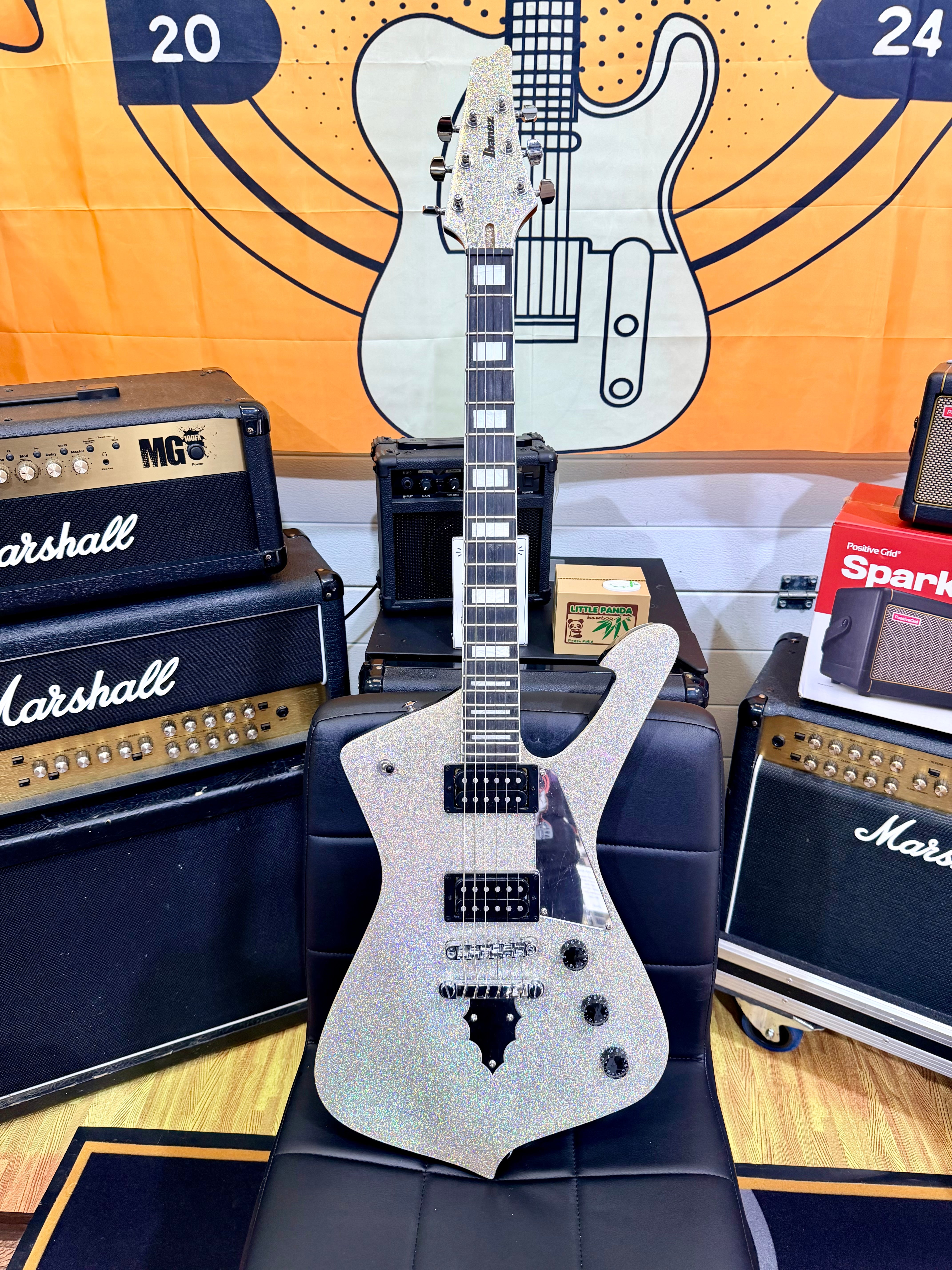 ⚡️2023⚡️ Ibanez PS60 Paul Stanley Signature~ Metallic Silver Sparkle Guitar!