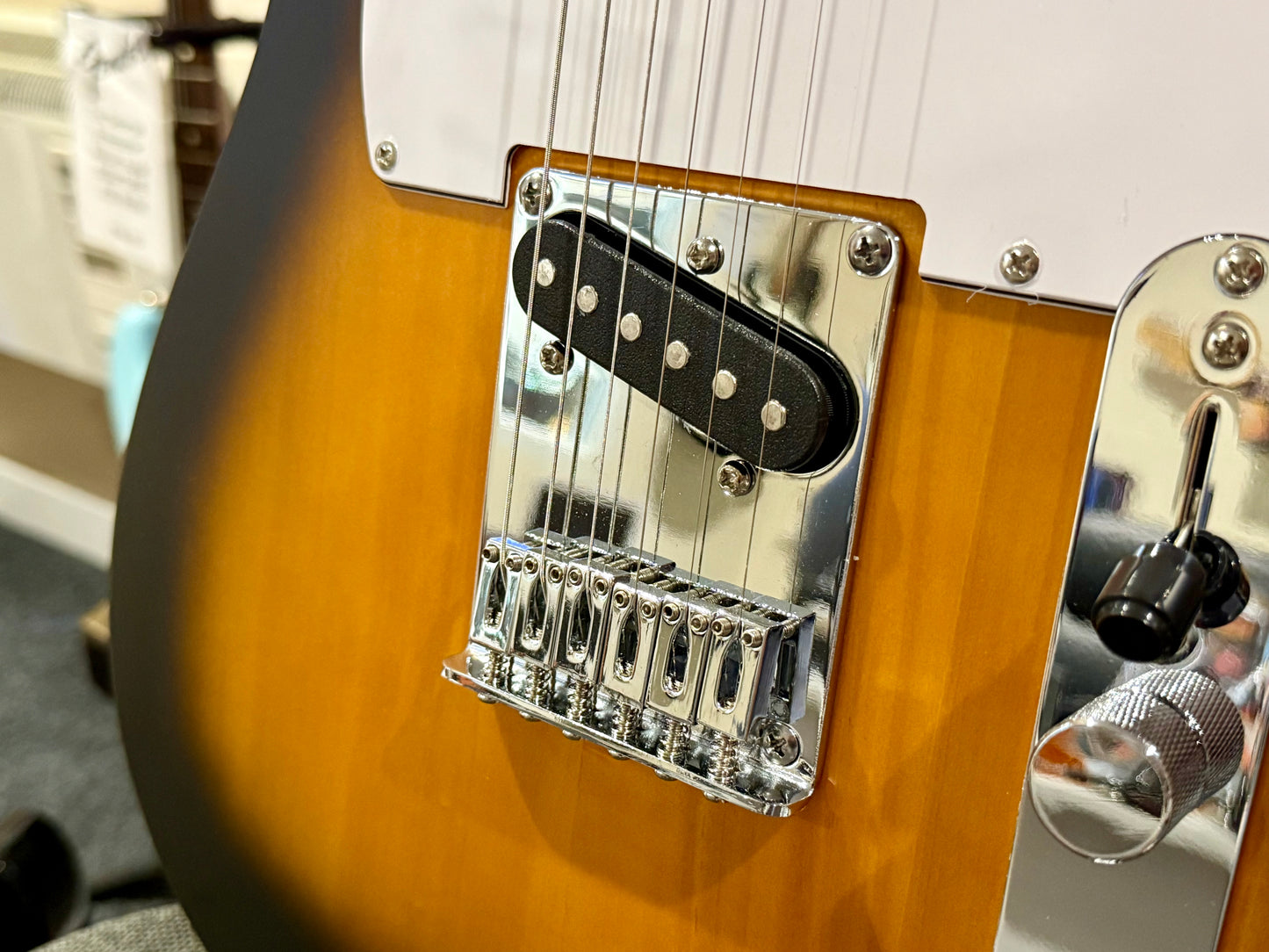 🌟NEW MODEL🌟 Fender Squier Telecaster Debut Collection Satin 2 Solour Sunburst!